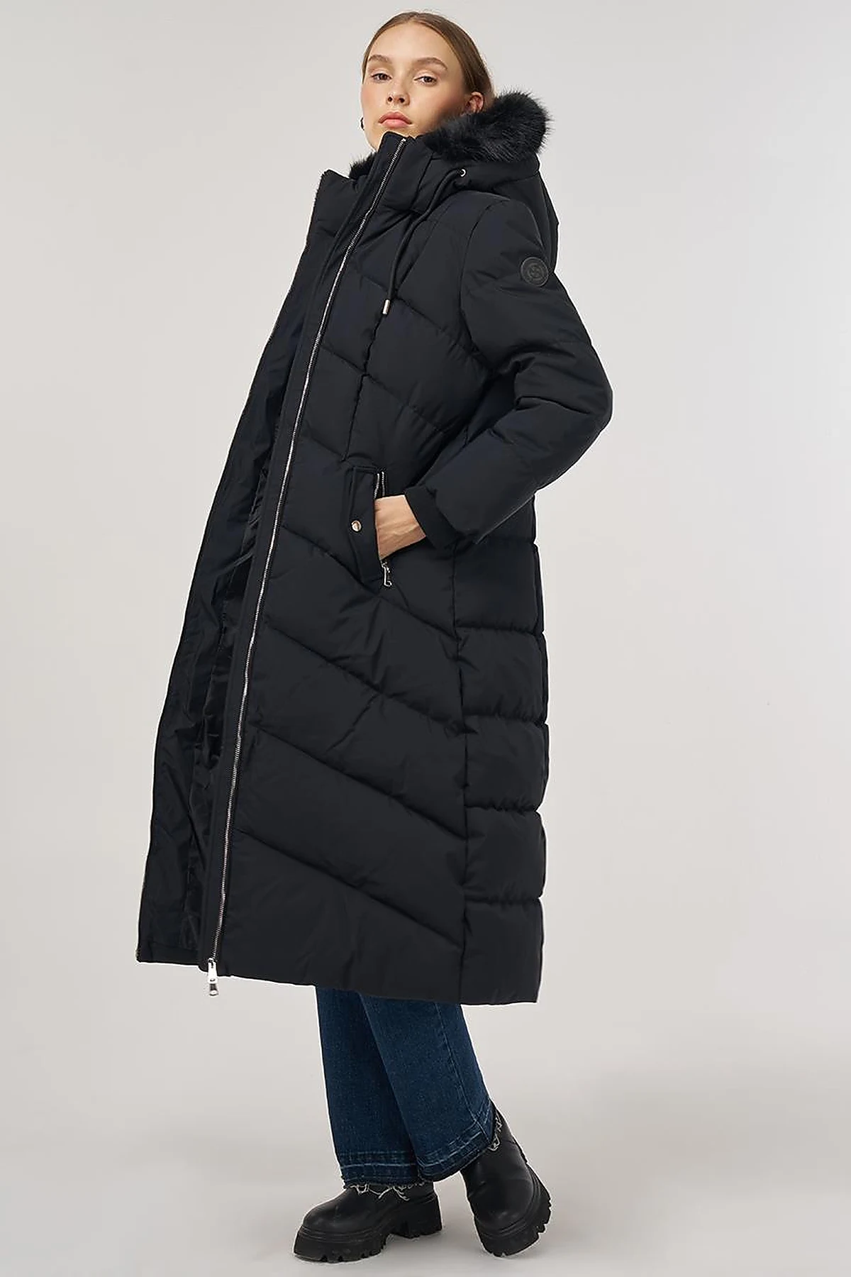 Faux Fur Detailed Anorak Coat in Black