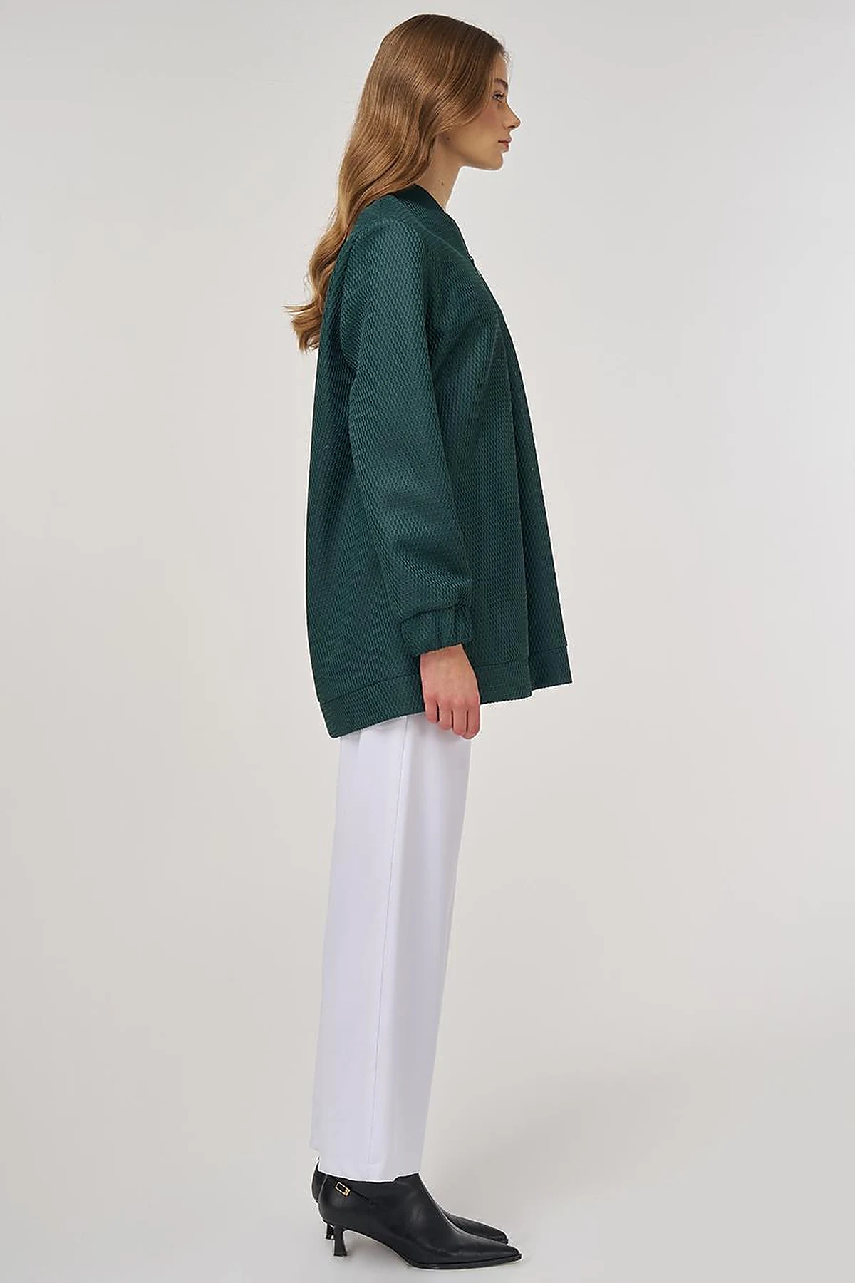 Mesh-Layered Bomber Jacket Green