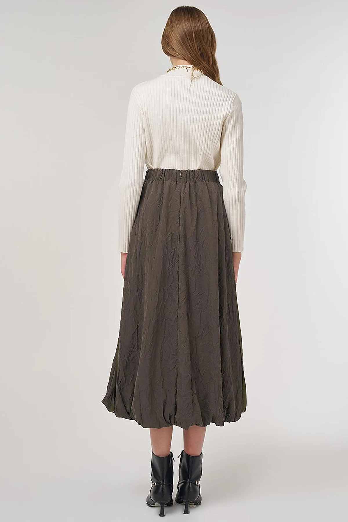 Metal Accessory Crush Skirt Khaki