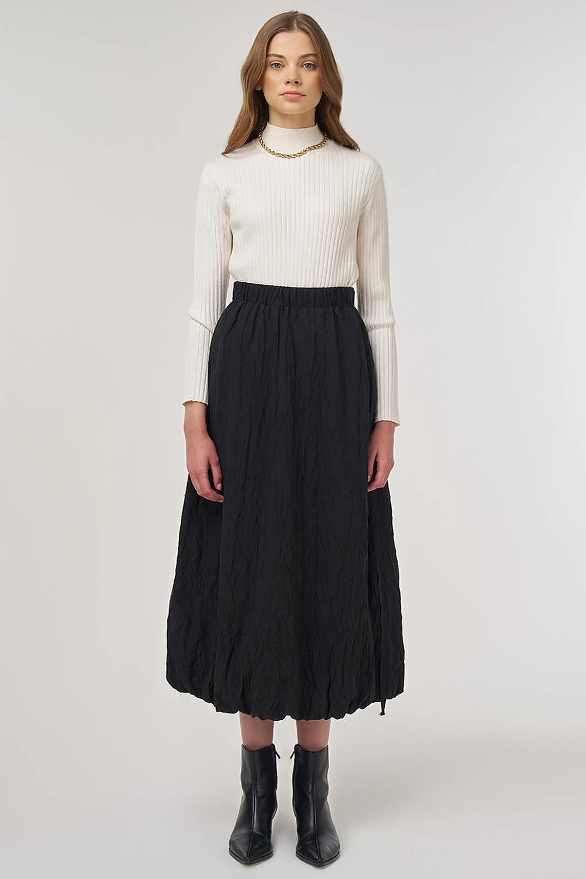Metal Accessory Crush Skirt Black