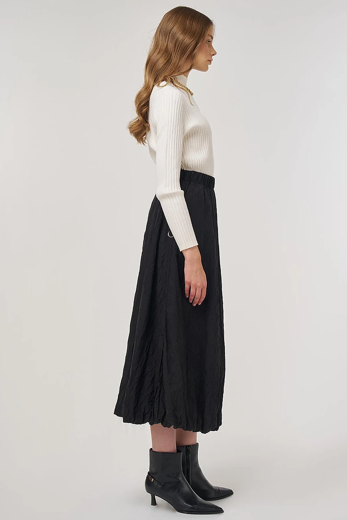 Metal Accessory Crush Skirt Black