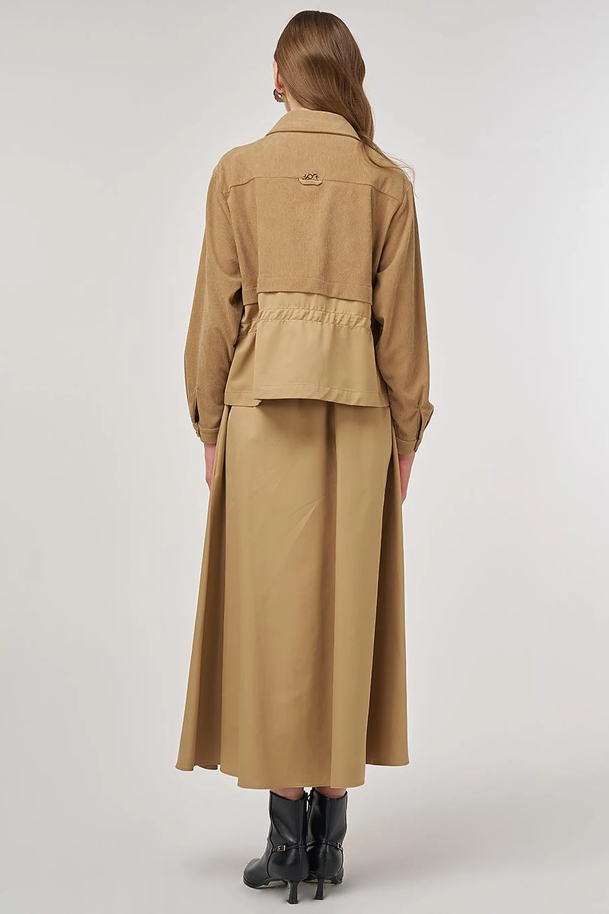 Double-Pocket Skirt Set Beige