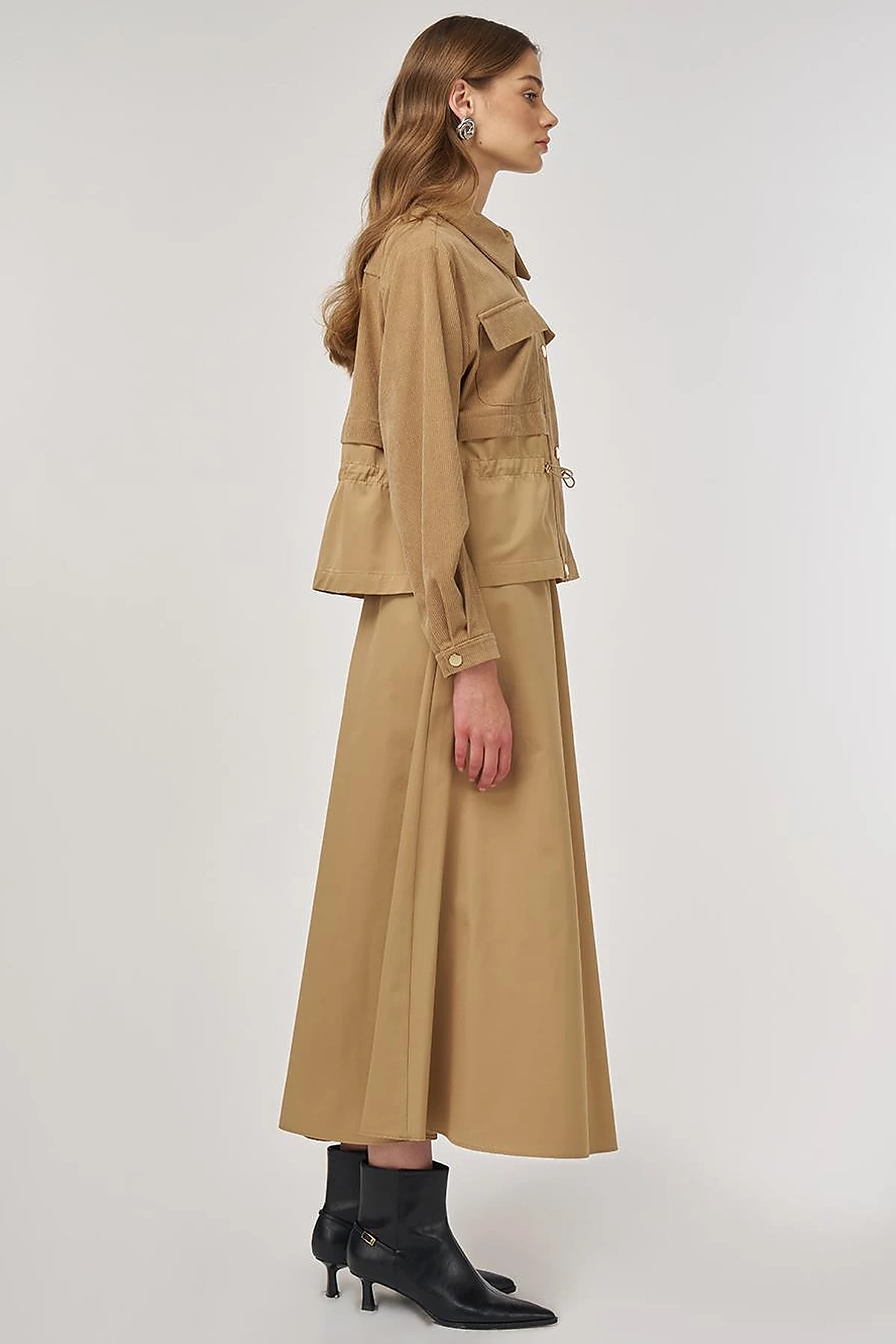 Double-Pocket Skirt Set Beige