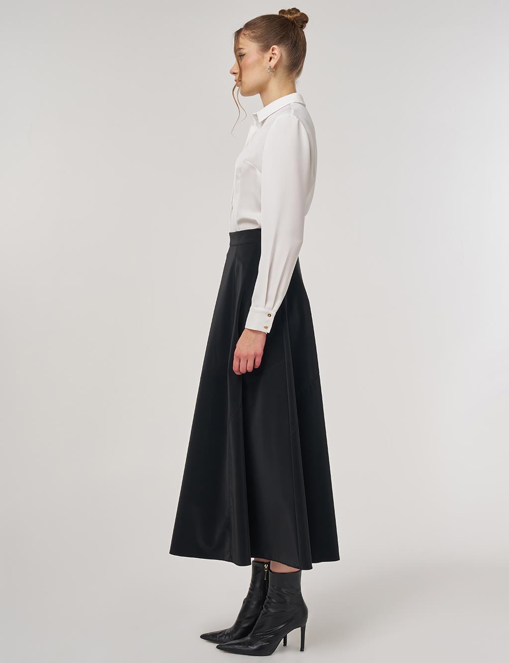 Panel-Seamed Flared Skirt Black