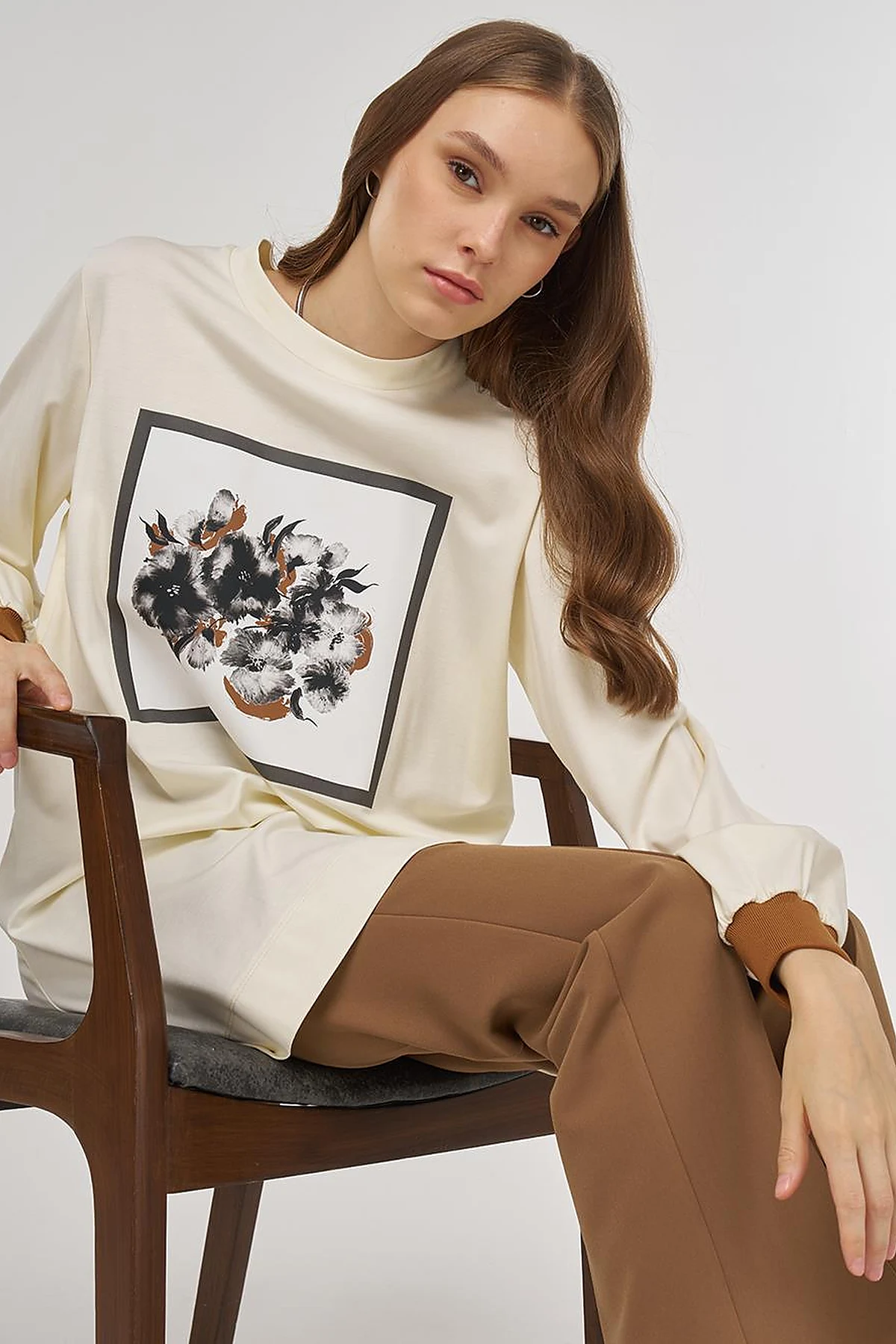 Graphic Printed Rayon Sweatshirt Ecru