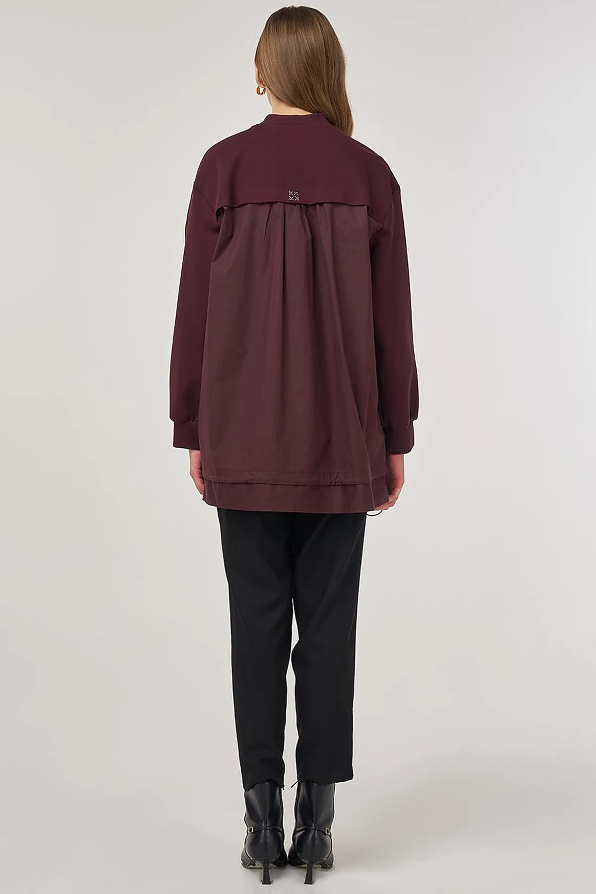Embossed Detail Sweatshirt Dark Burgundy 