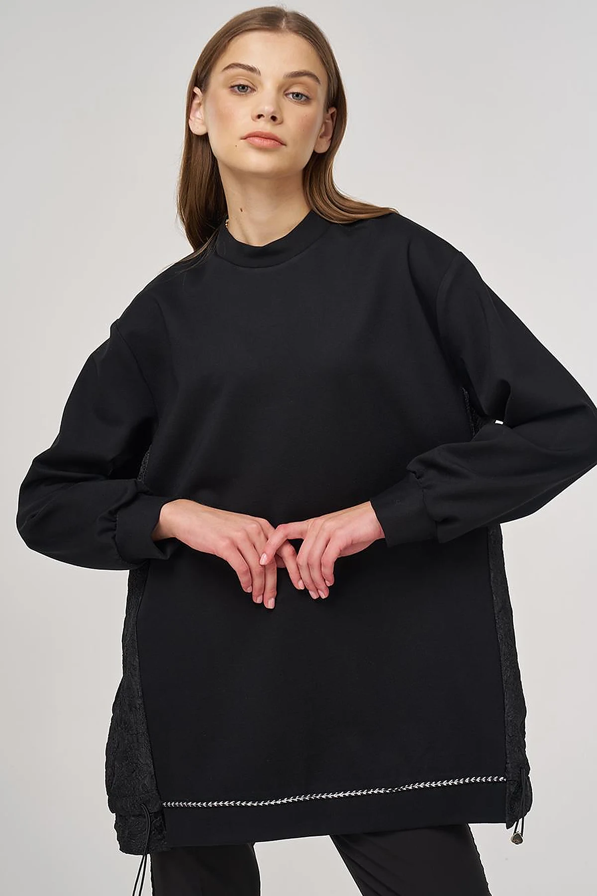 Embossed Detail Sweatshirt Black