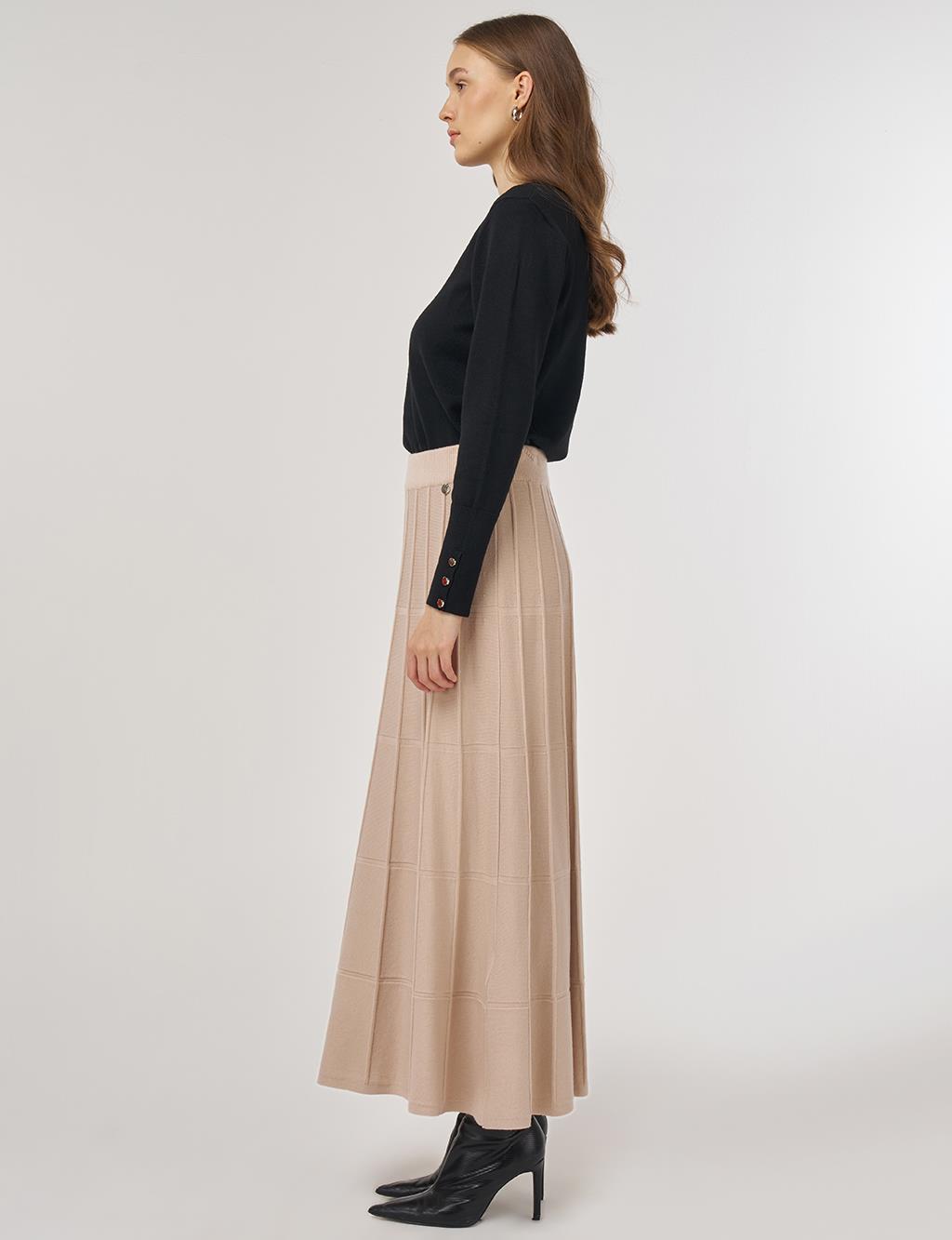 Stitched Viscose Knit Skirt in Cream