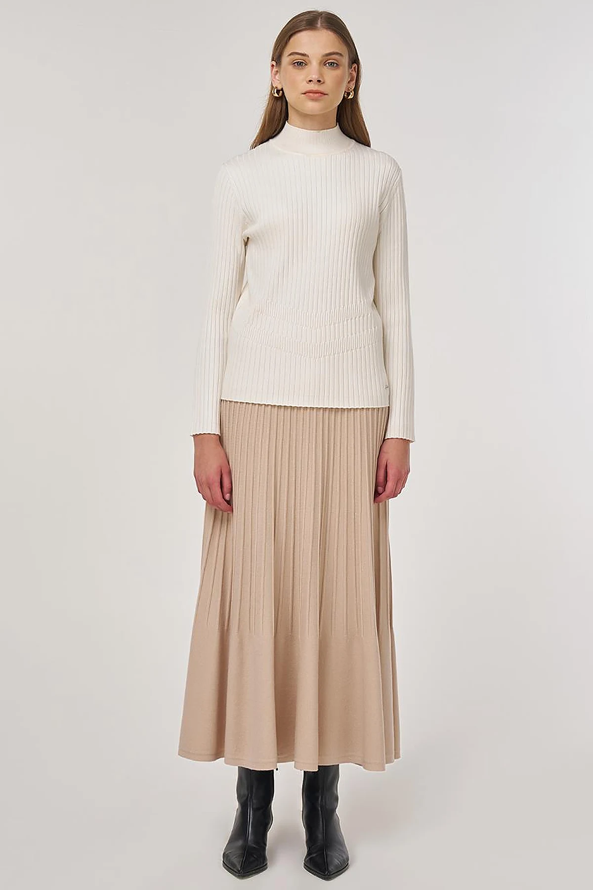 Ribbed Viscose Knit Sweater Cream