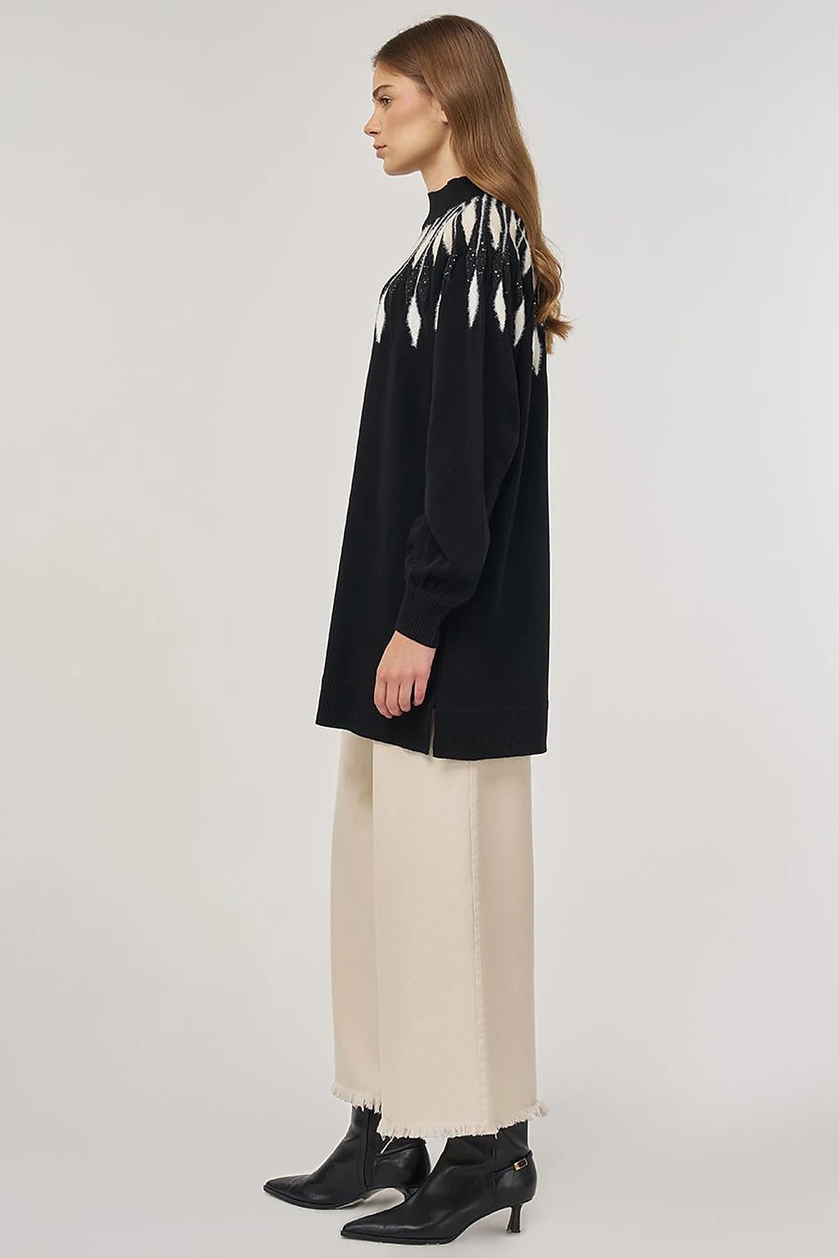 Balloon Sleeve Knit Tunic Black