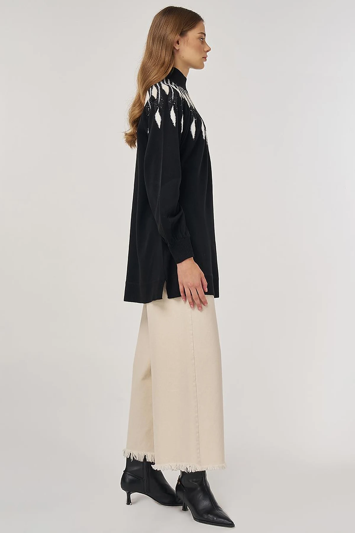 Balloon Sleeve Knit Tunic Black