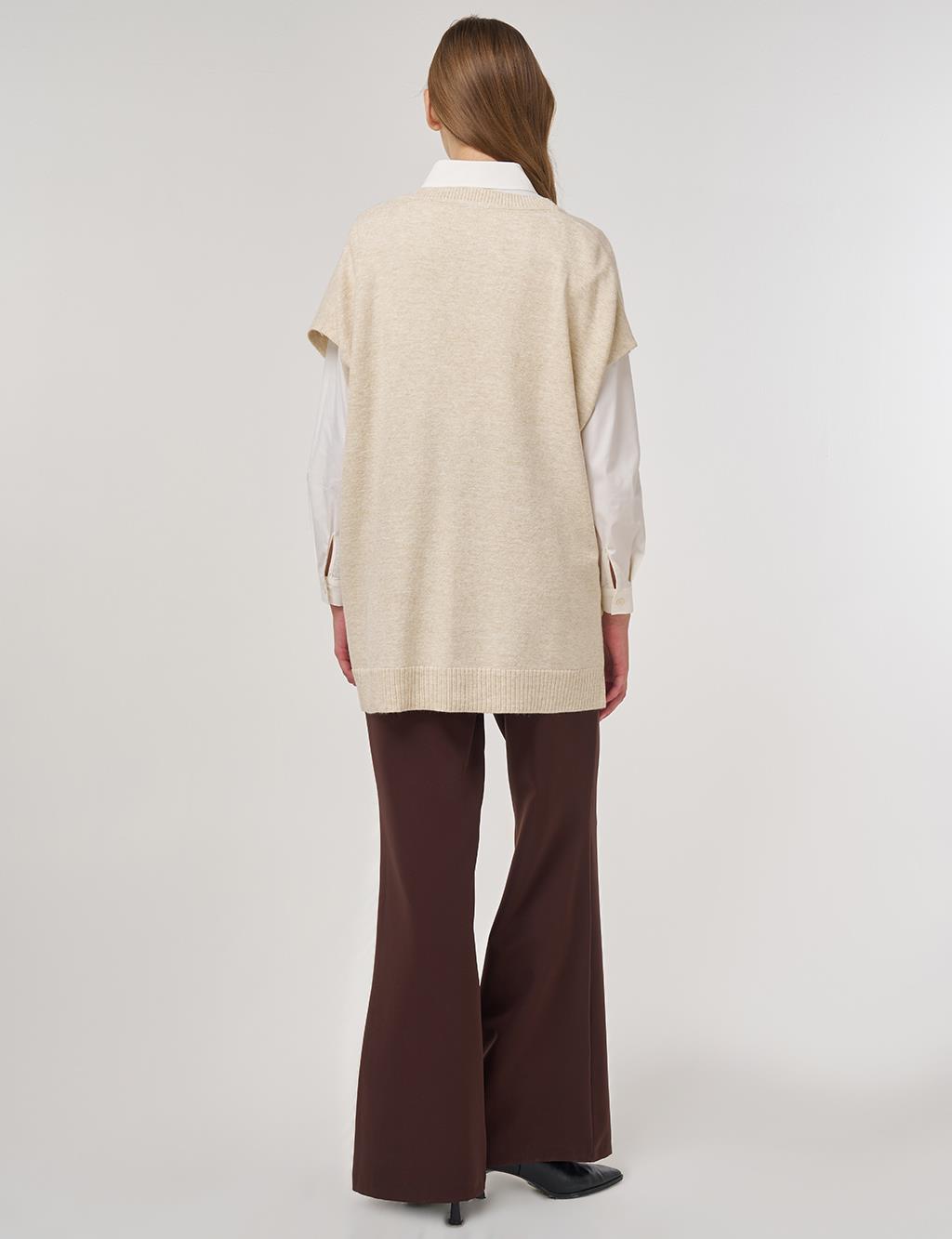 V-Neck Knit Vest Cream