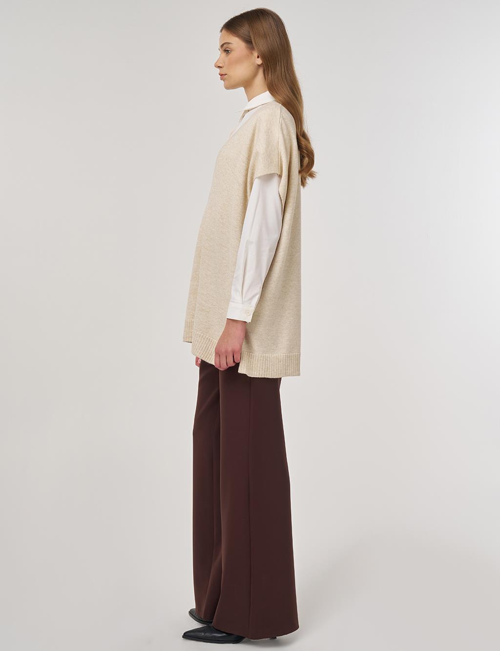 V-Neck Knit Vest Cream