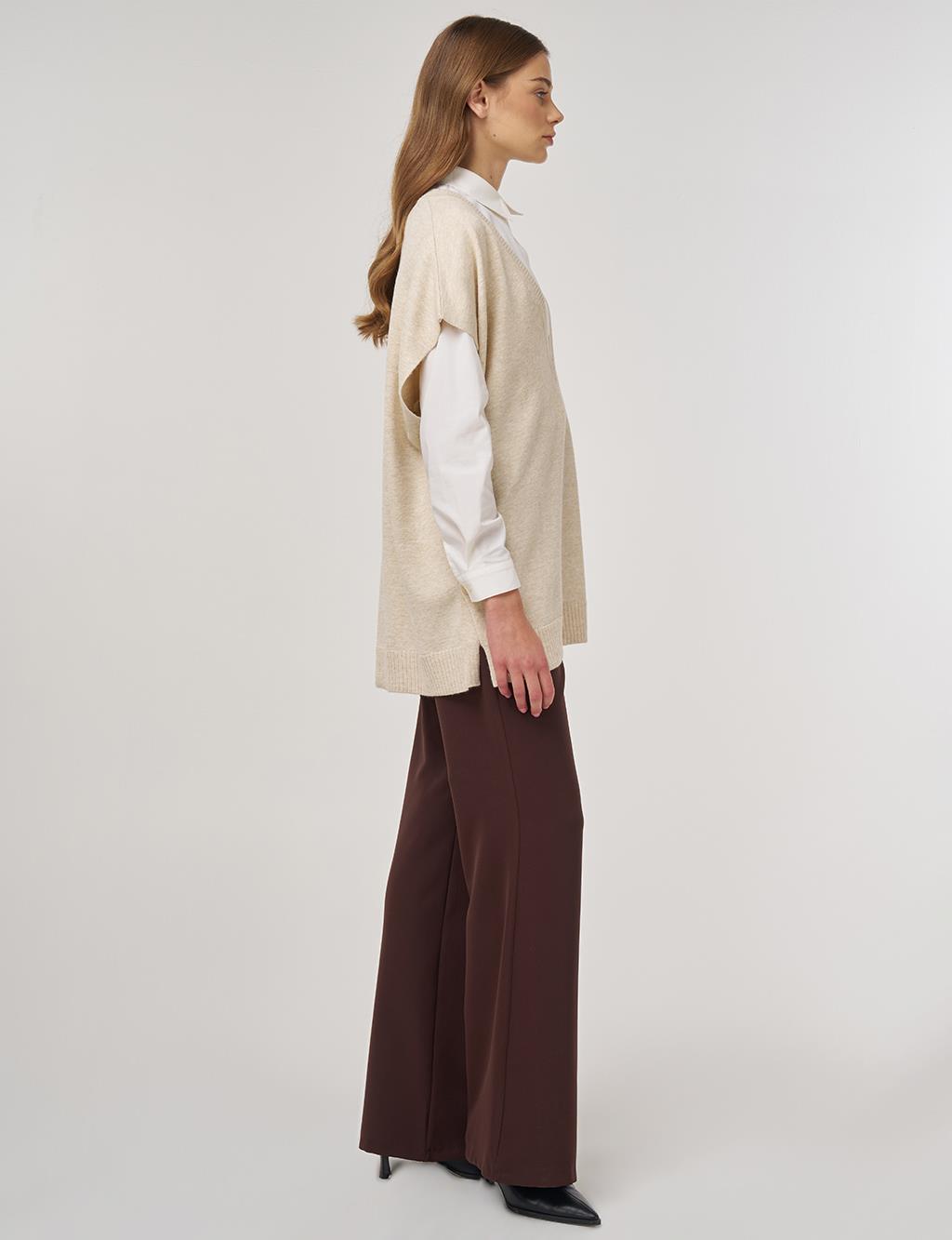 V-Neck Knit Vest Cream