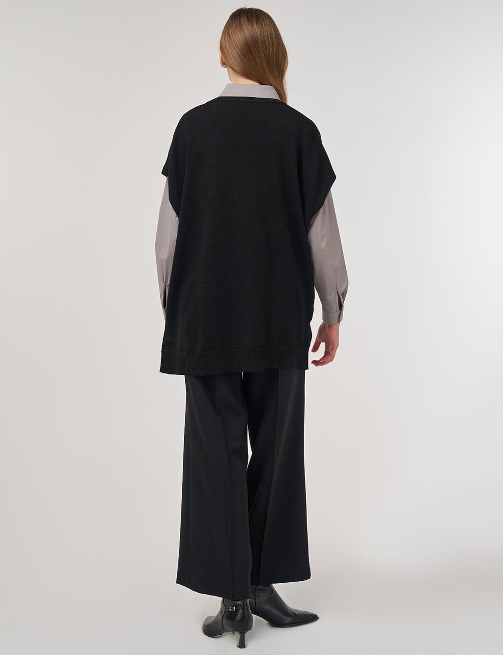 V-Neck Knit Vest Black