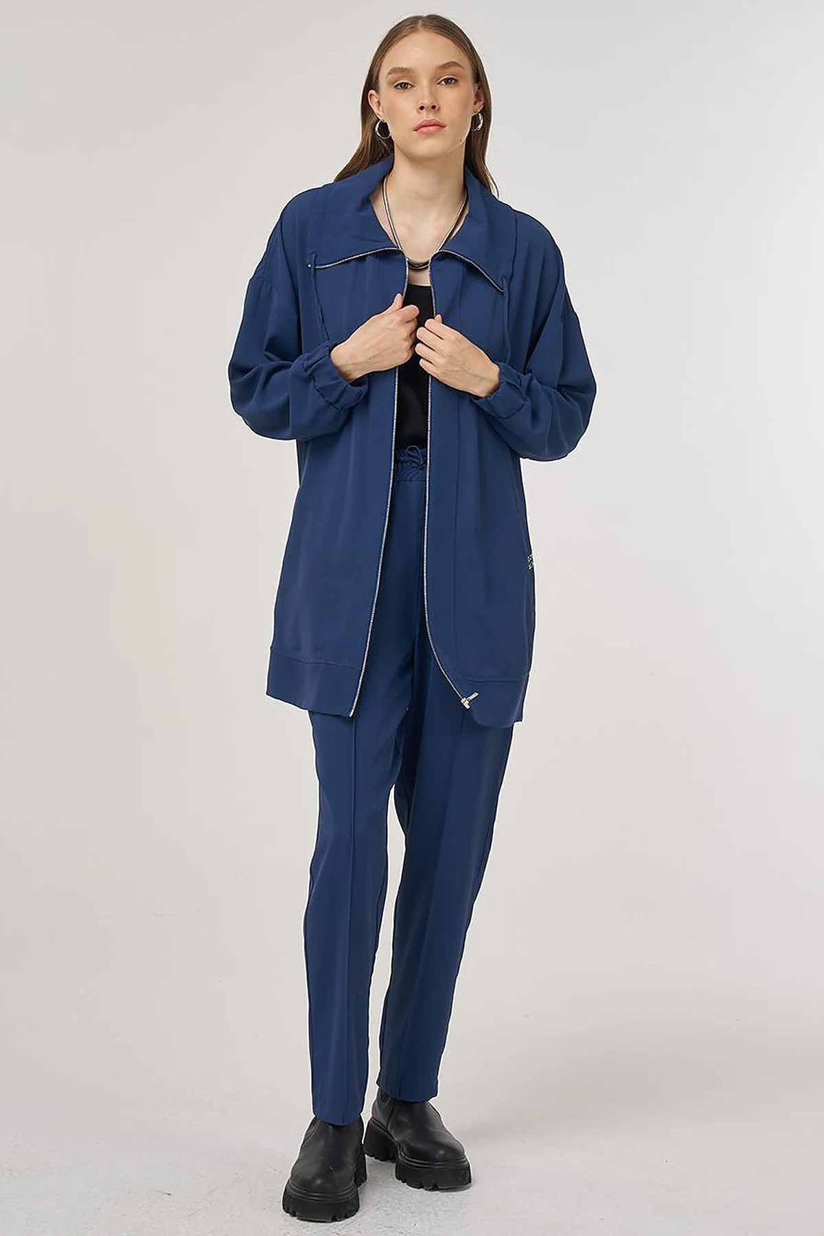 Wide-Collar Two-Piece Set Indigo