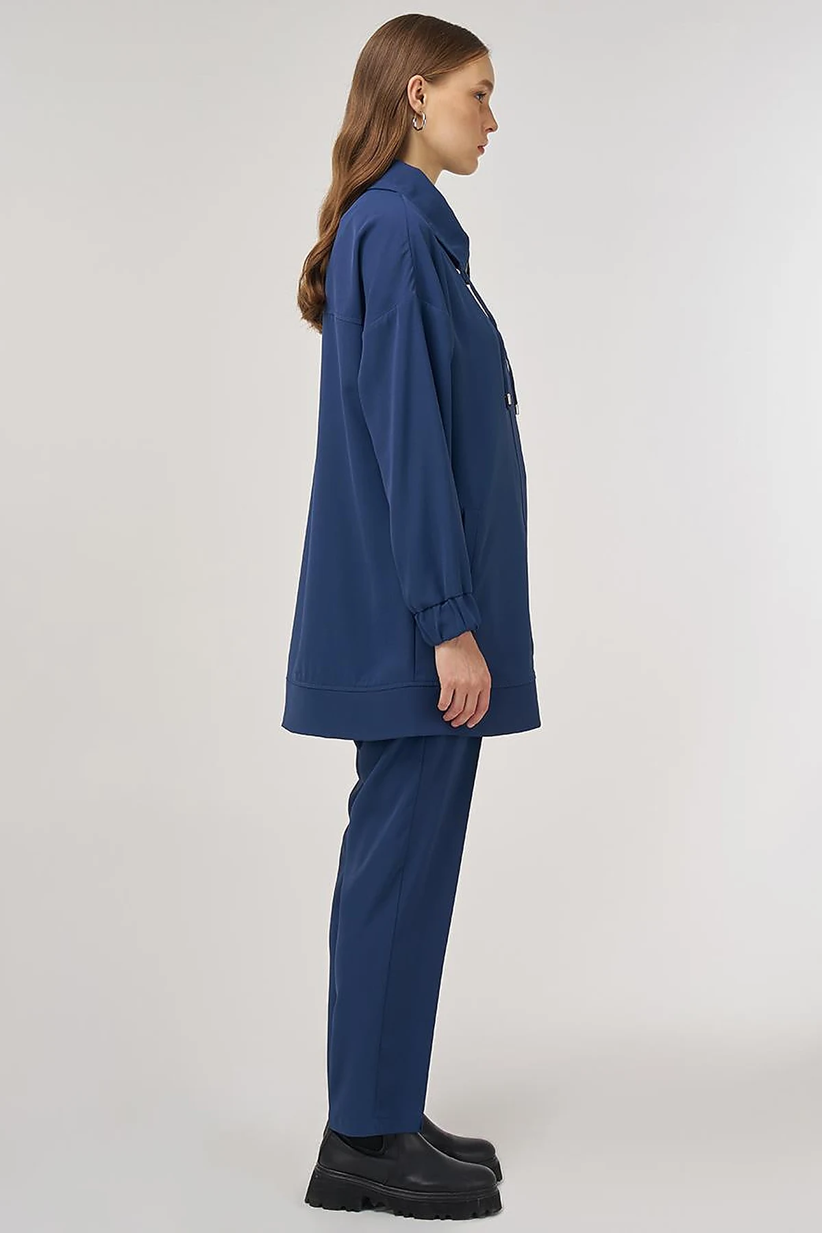 Wide-Collar Two-Piece Set Indigo