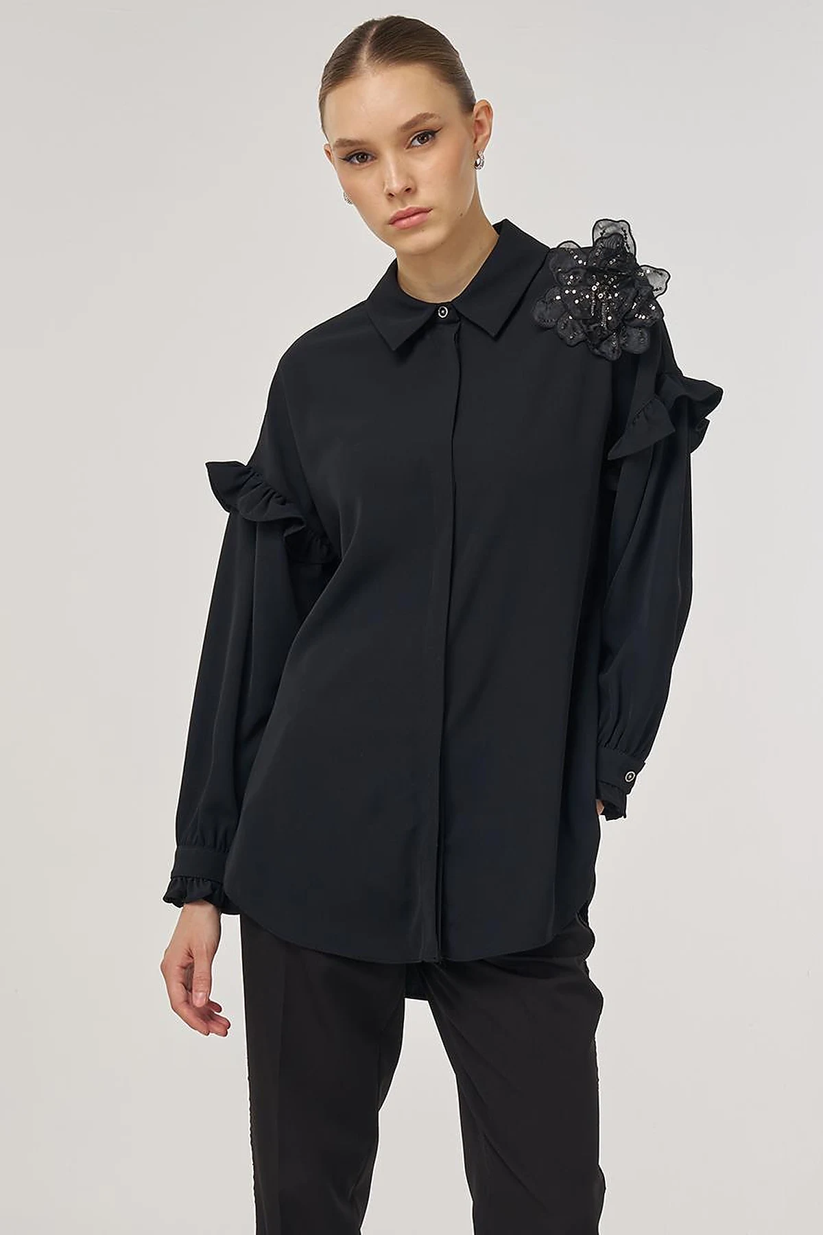 Ruffle-Detail Elegant Tunic Black