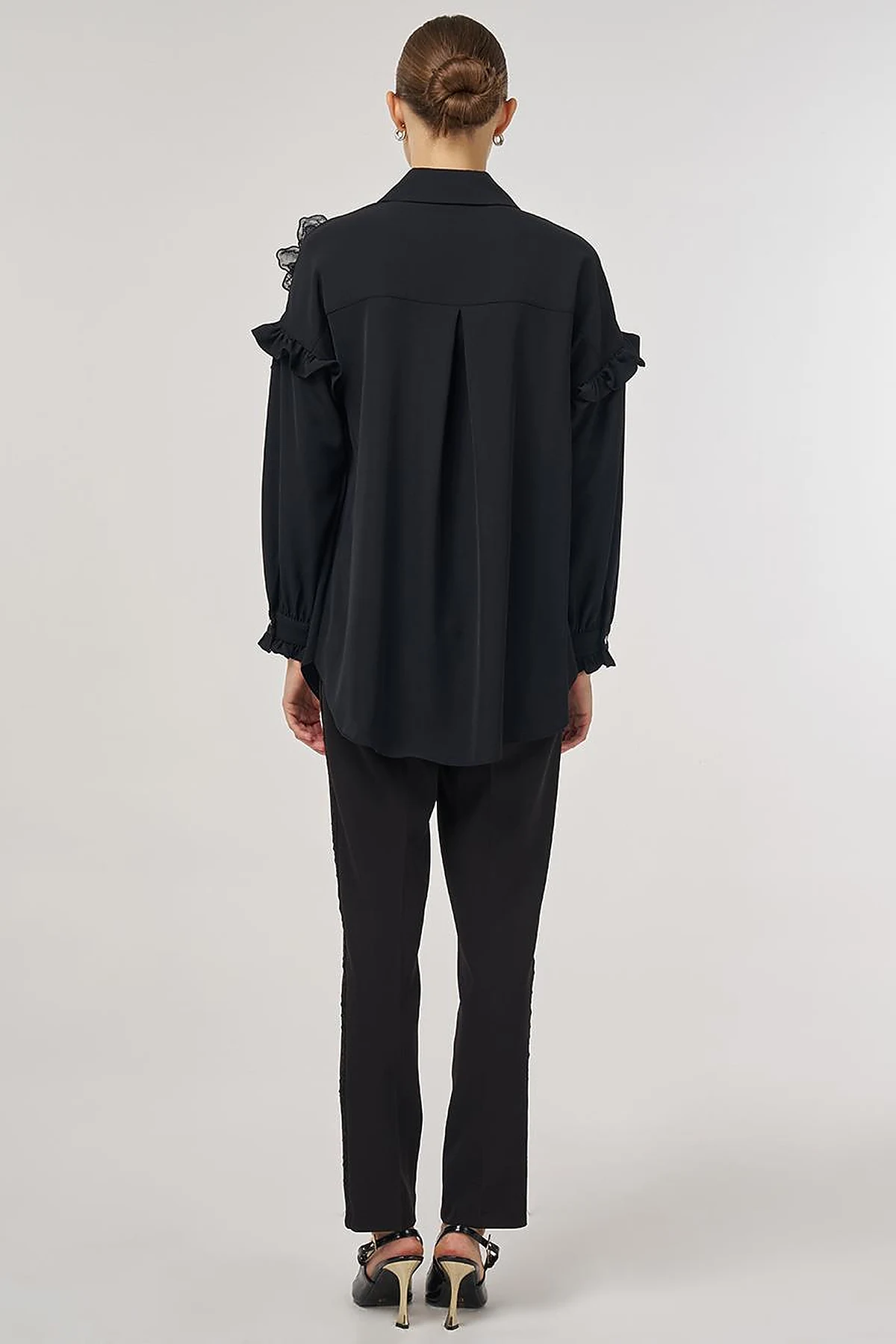 Ruffle-Detail Elegant Tunic Black
