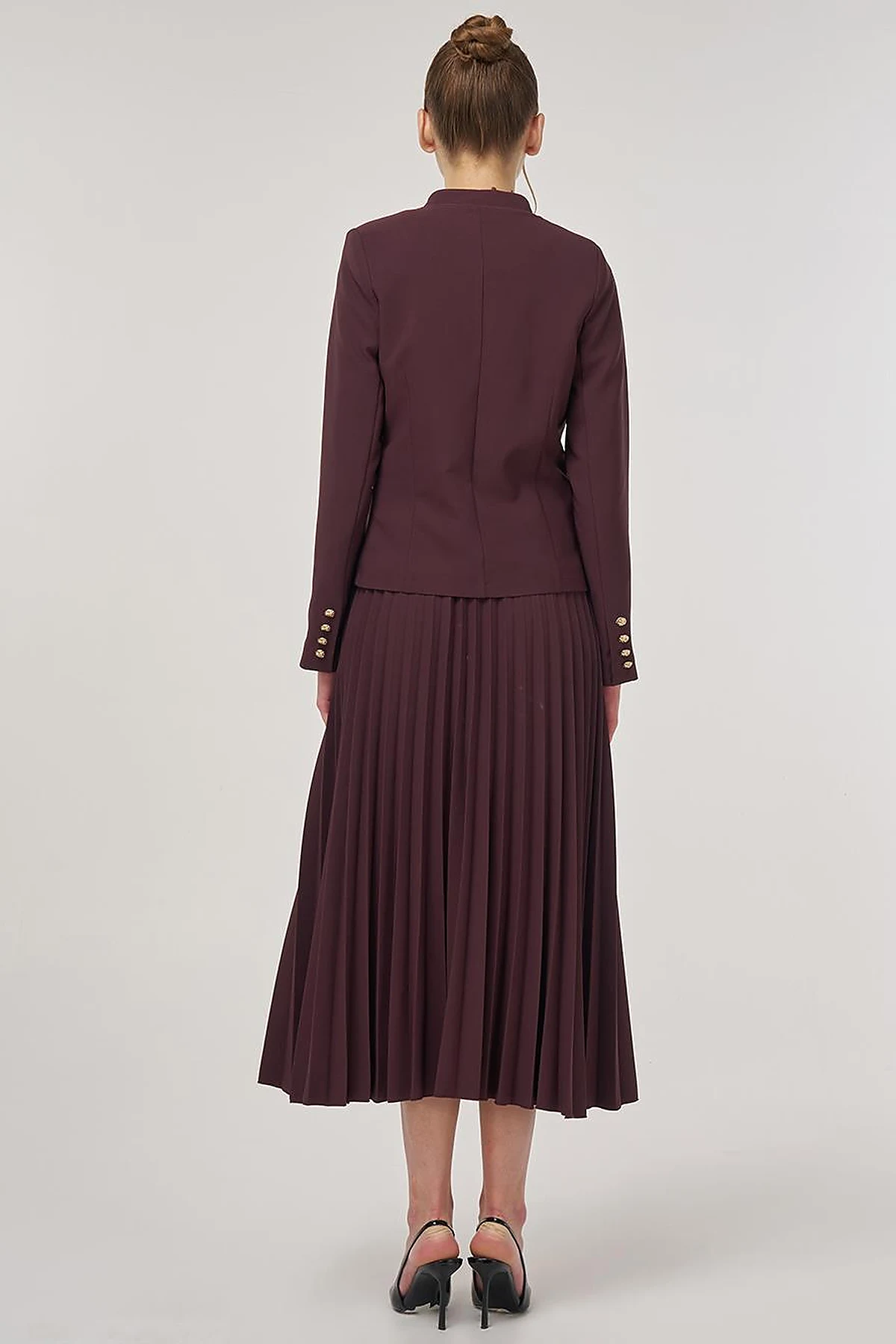 Gold-Button Skirted Set Dark Burgundy