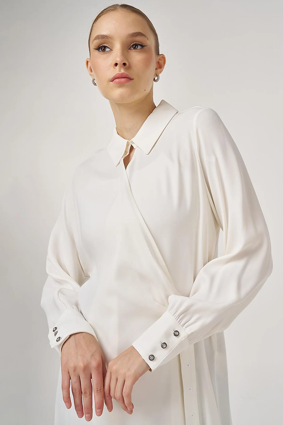 Metal-Buckle Long Tunic Ecru