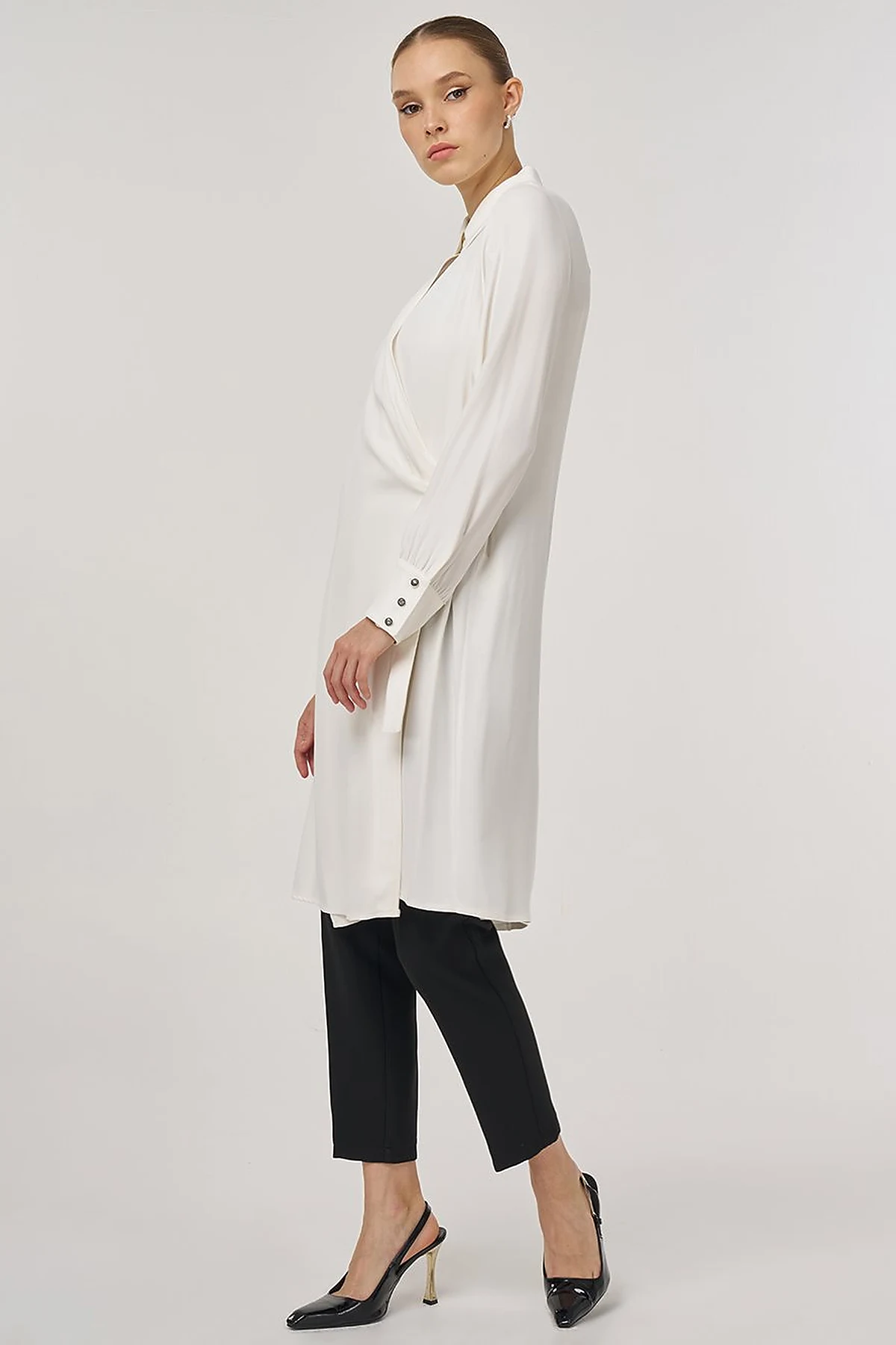 Metal-Buckle Long Tunic Ecru