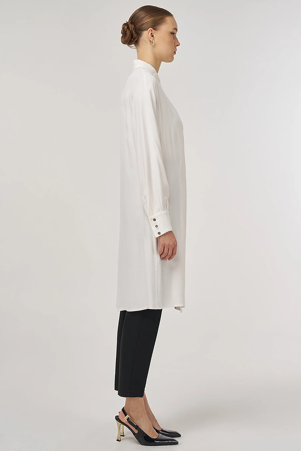 Metal-Buckle Long Tunic Ecru