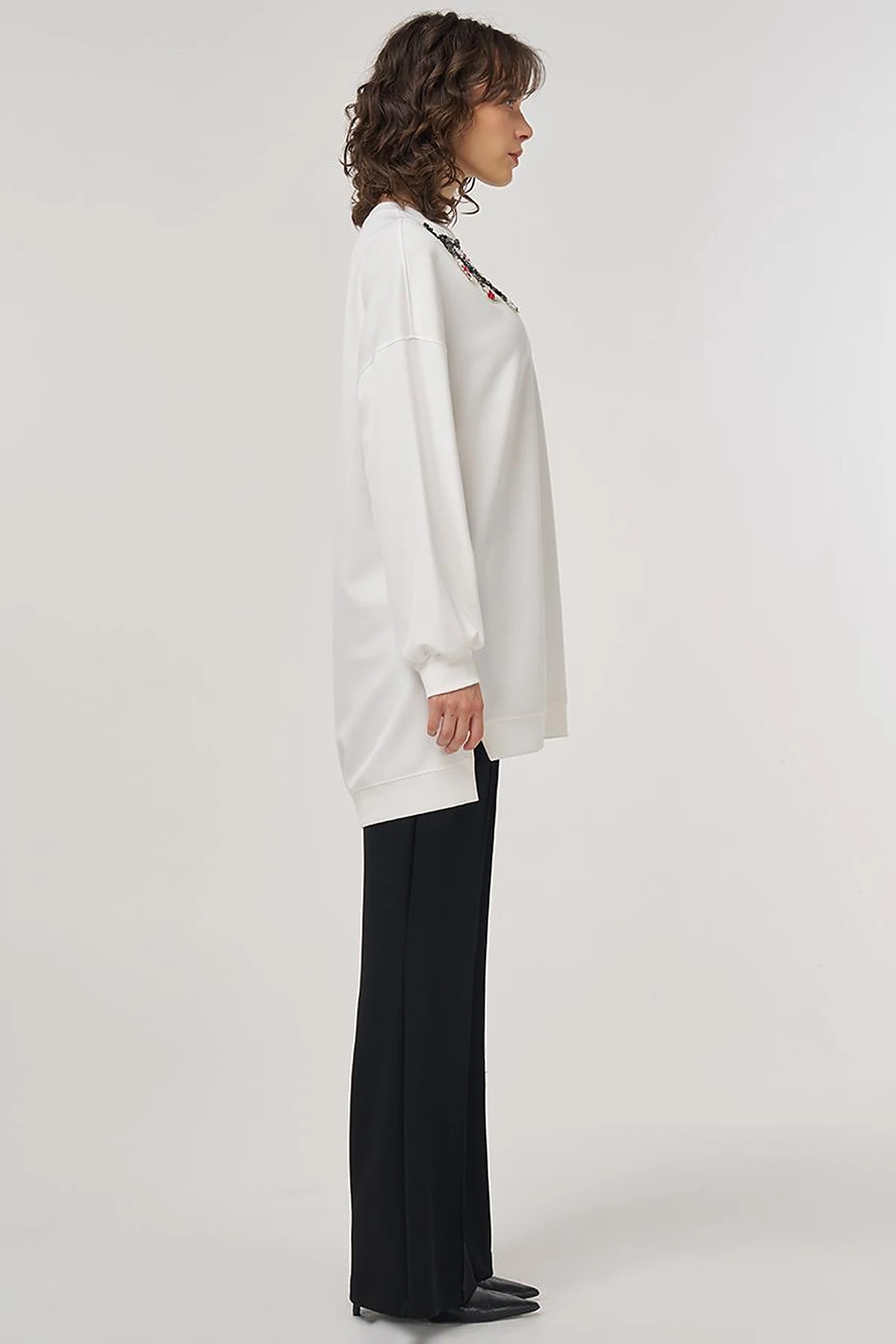Embroidered Scuba Sweatshirt in Ecru