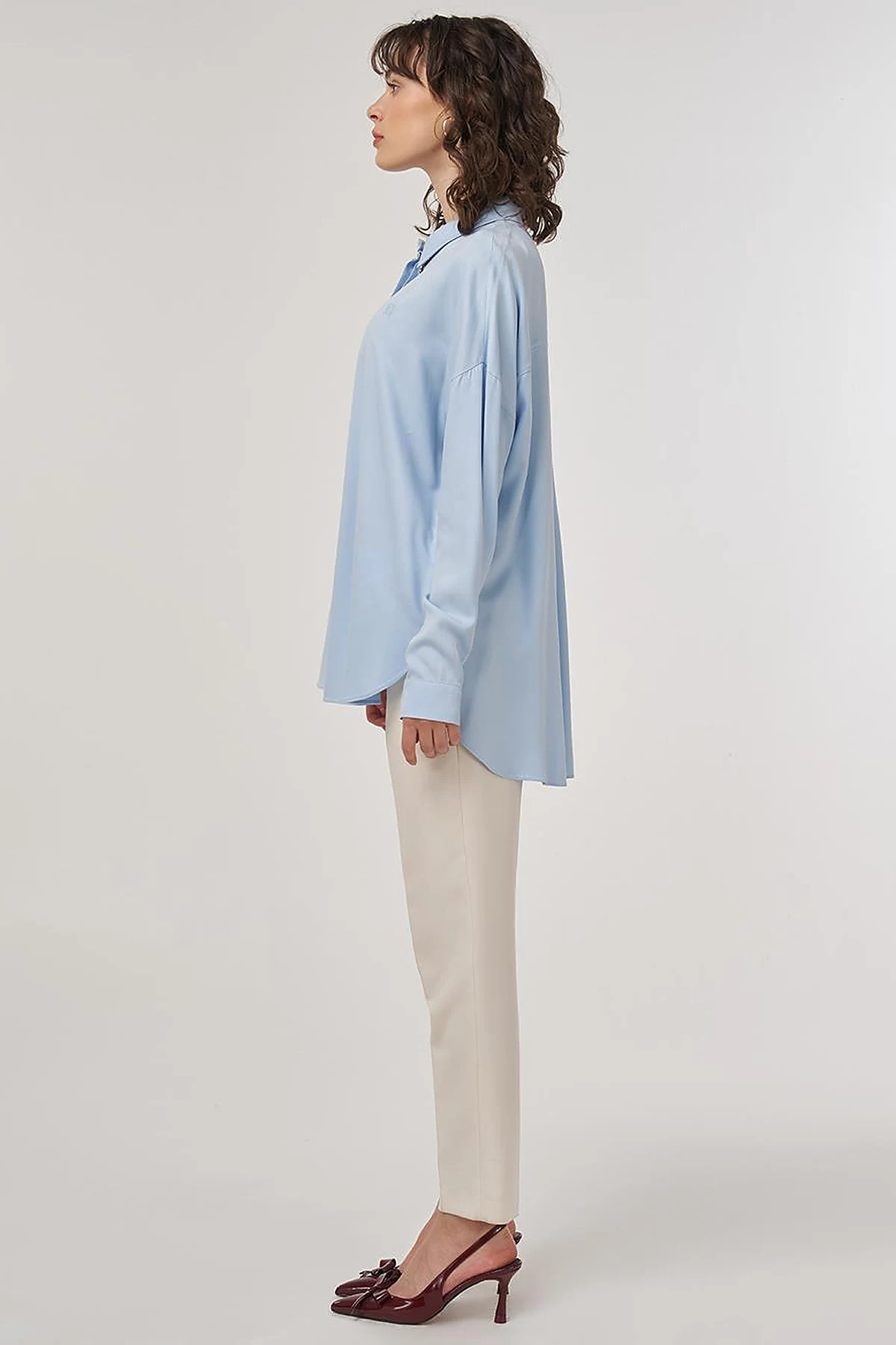 Stone-Embellished Elegant Blouse Ice Blue
