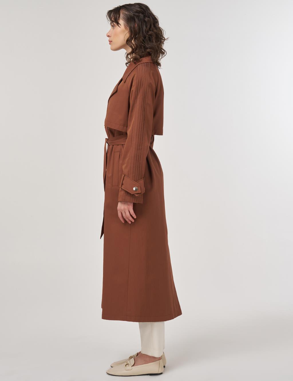 Epaulette Detailed Long Trench Coat in Brown