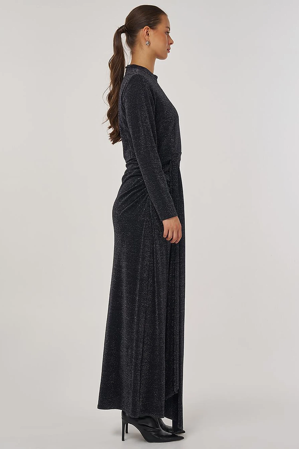 Waist-Tied Elegant Dress Black