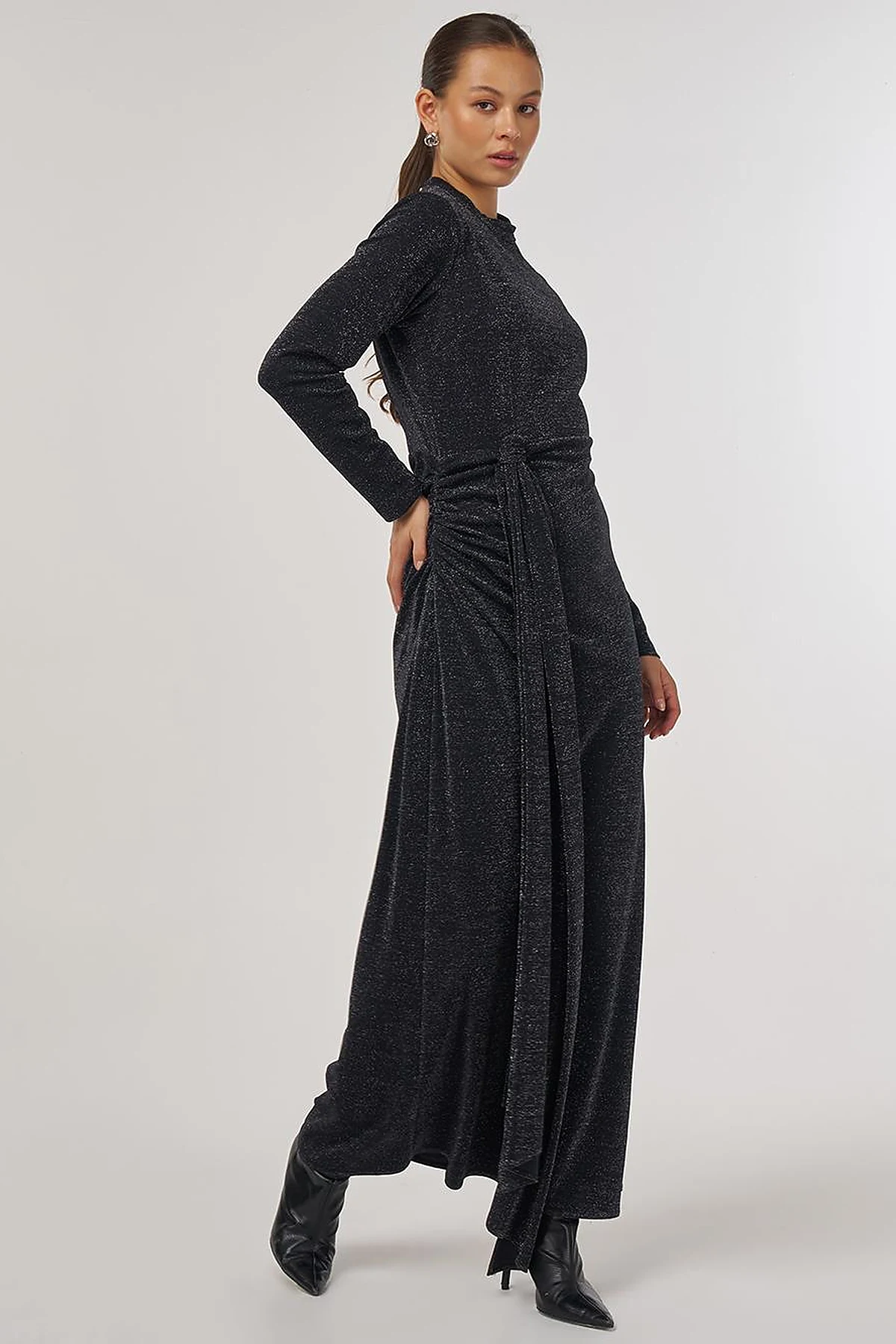 Waist-Tied Elegant Dress Black