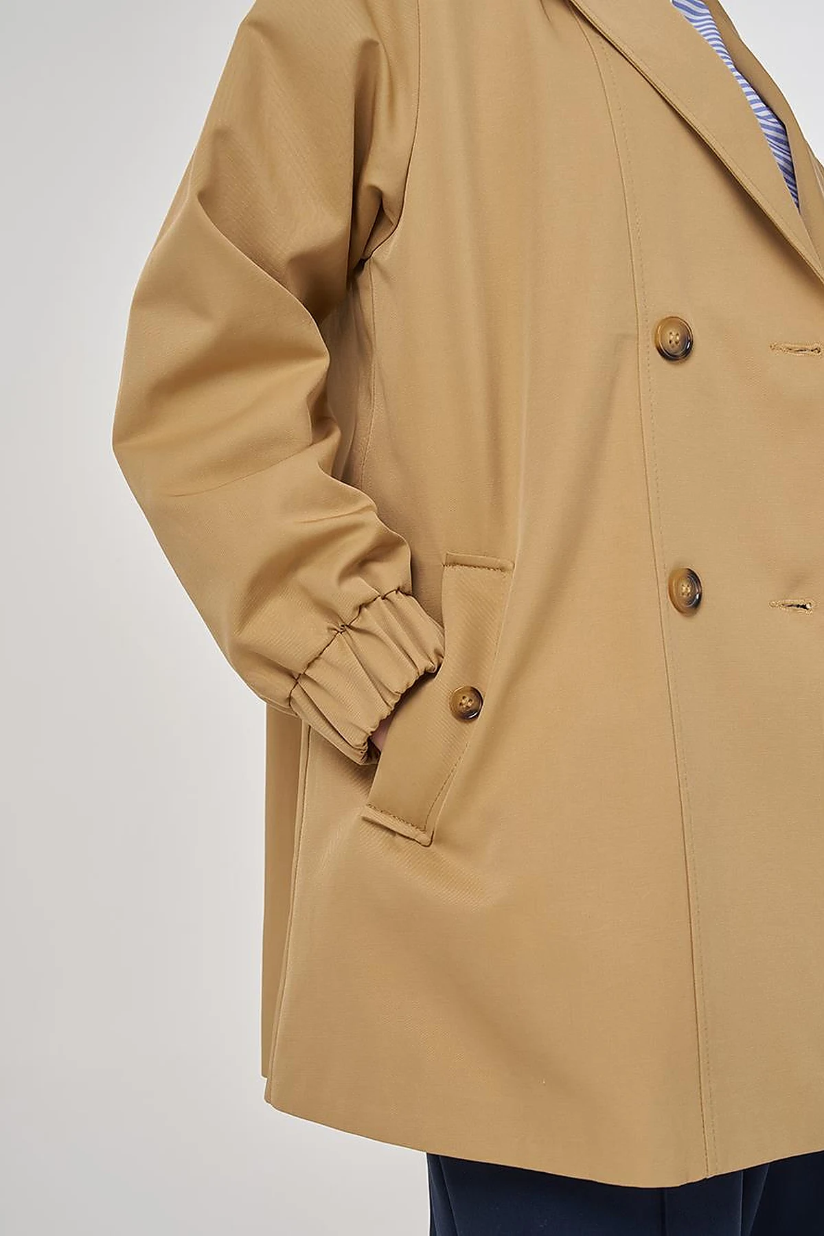 Elastic Cuff Shoulder Detailed Double-Breasted Jacket Beige