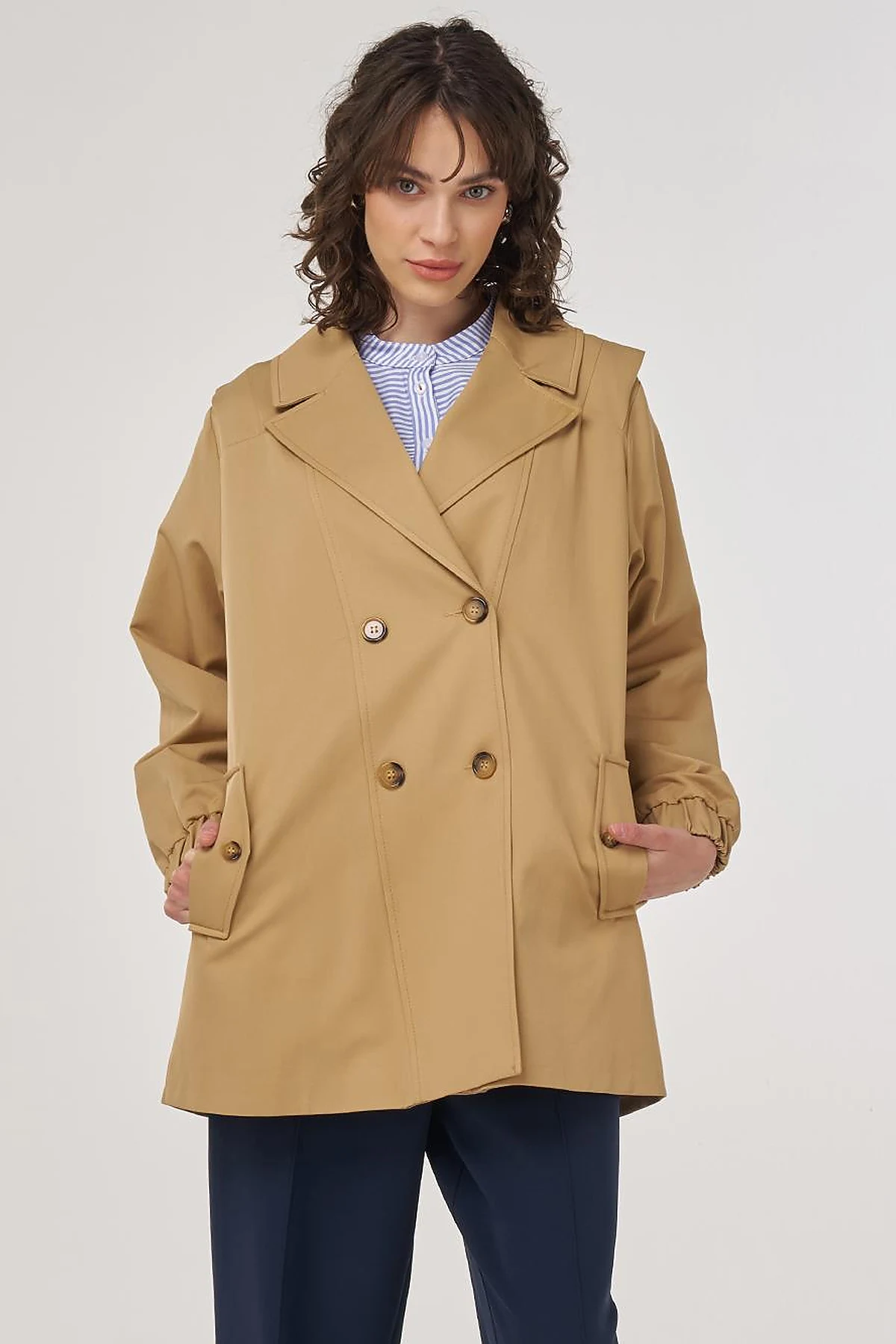 Elastic Cuff Shoulder Detailed Double-Breasted Jacket Beige