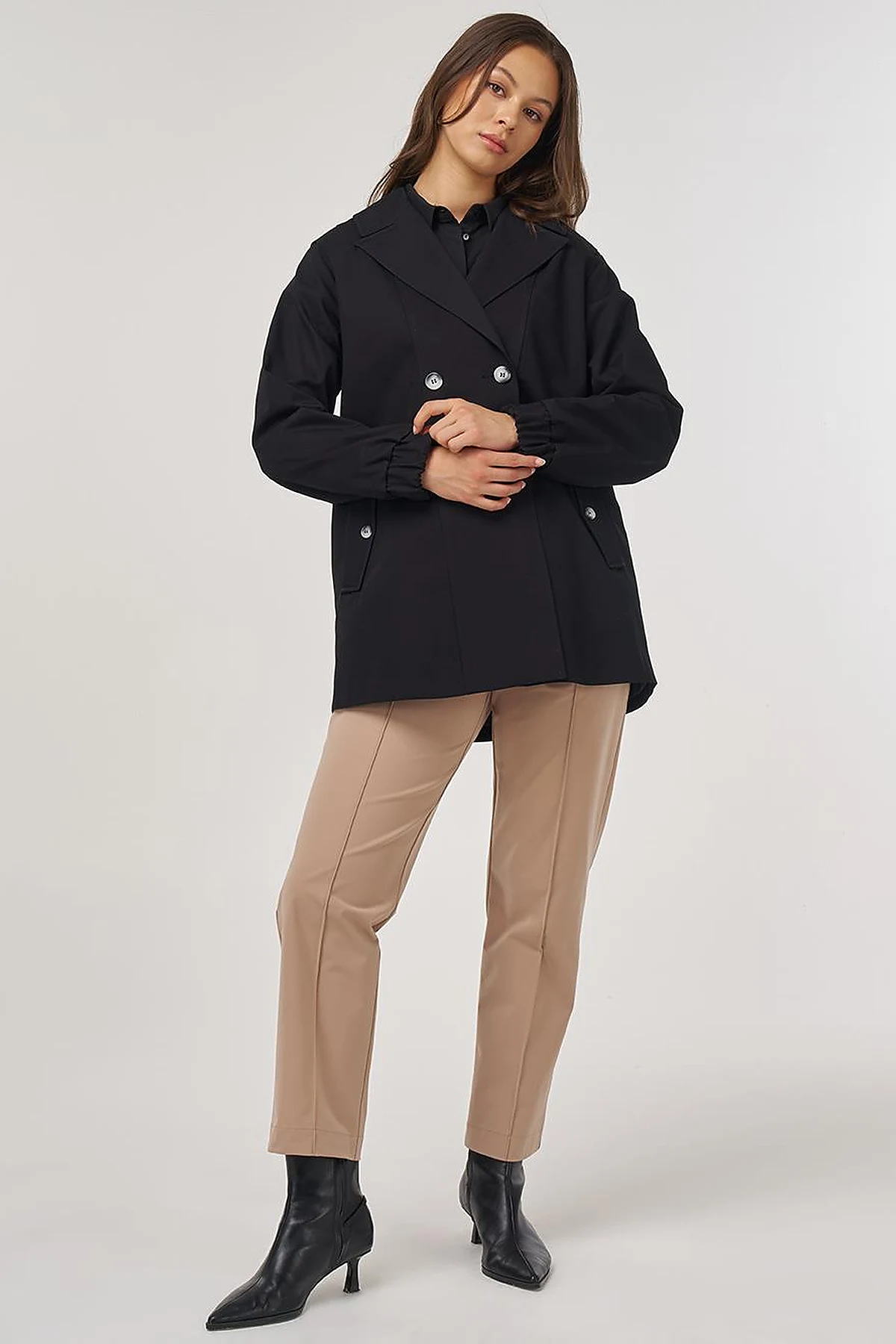 Elastic Cuff Shoulder Detailed Double-Breasted Jacket Black