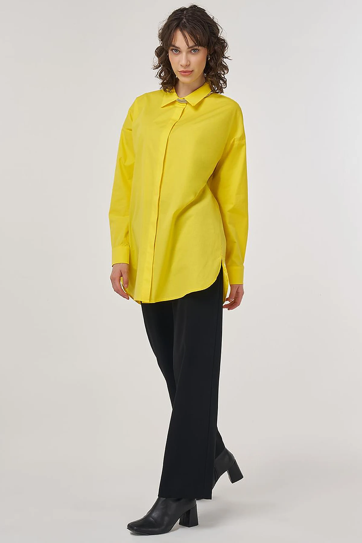 Relaxed-Fit Cotton Tunic in Light Yellow