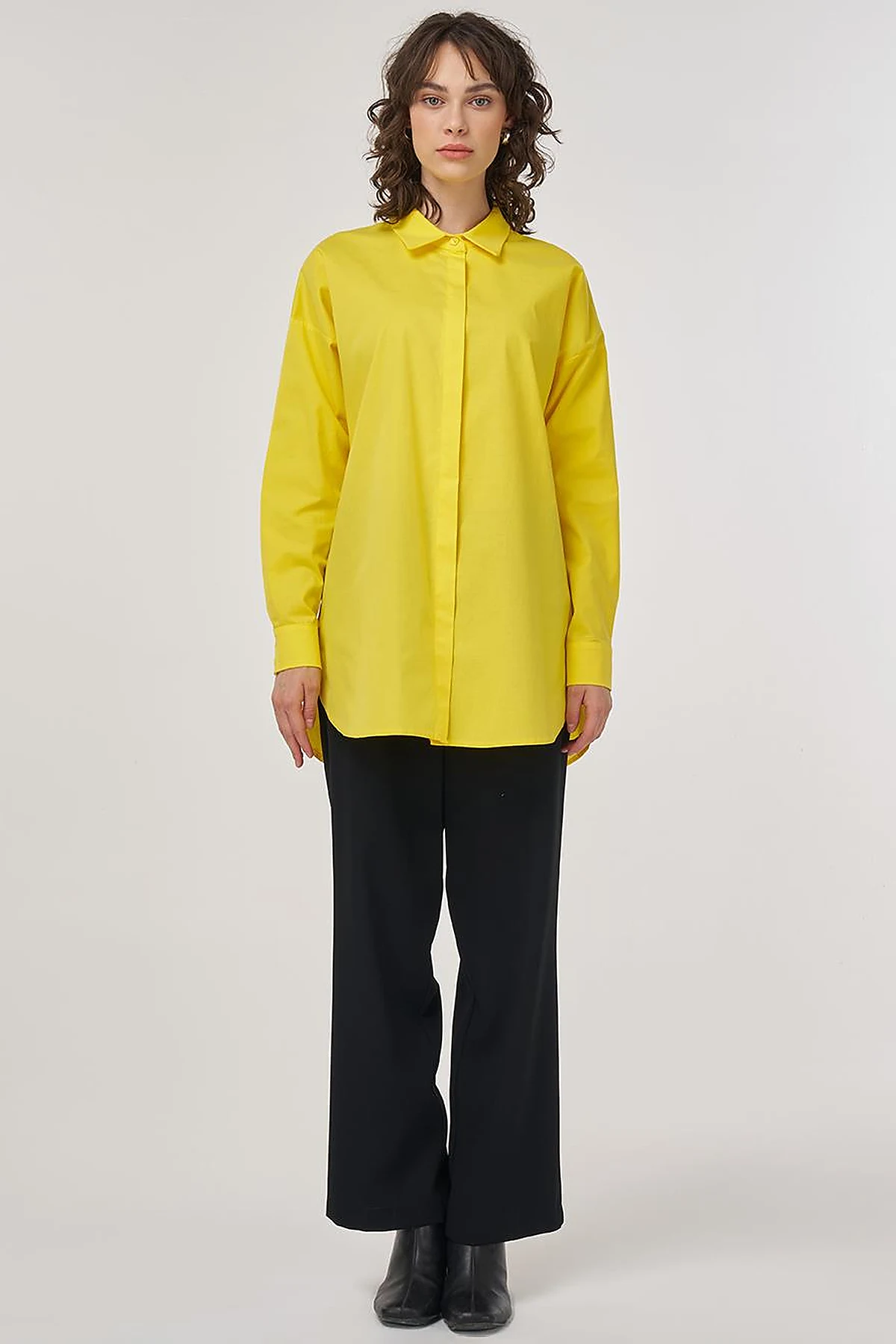Relaxed-Fit Cotton Tunic in Light Yellow