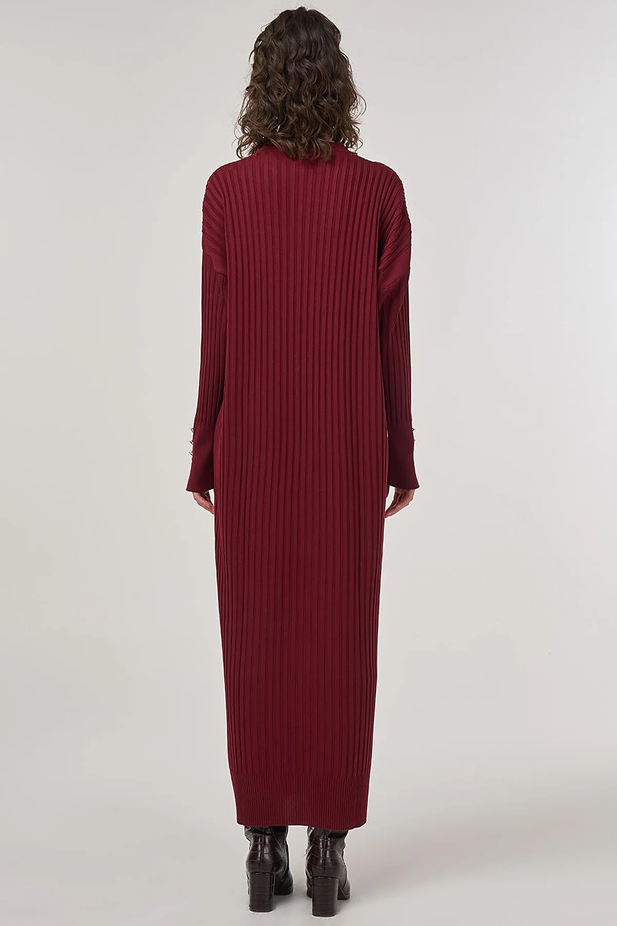 Ribbed Crew Neck Knit Maxi Dress Burgundy