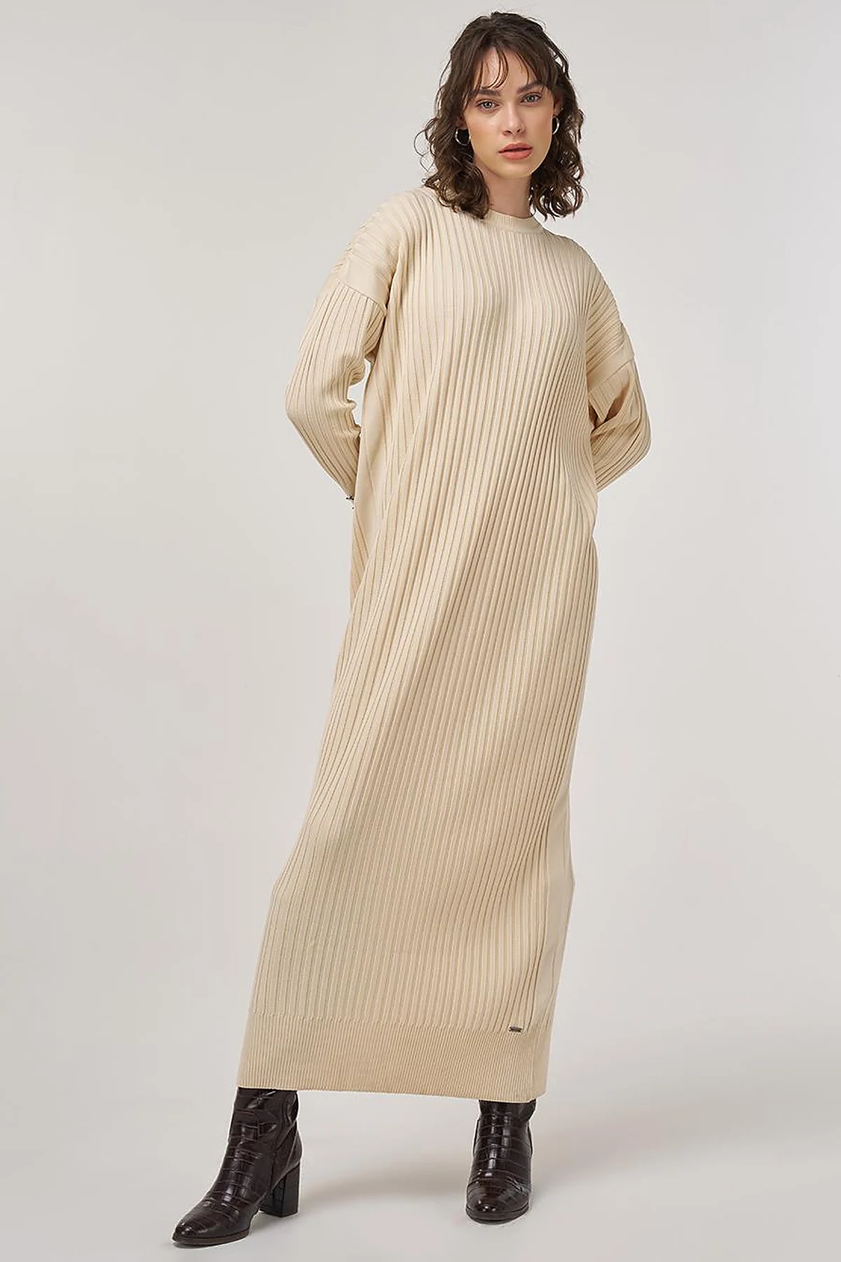 Ribbed Crew Neck Knit Maxi Dress Dark Stone