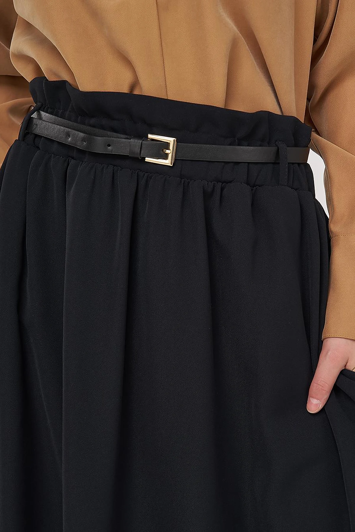 Belt Detail Flared Skirt Black