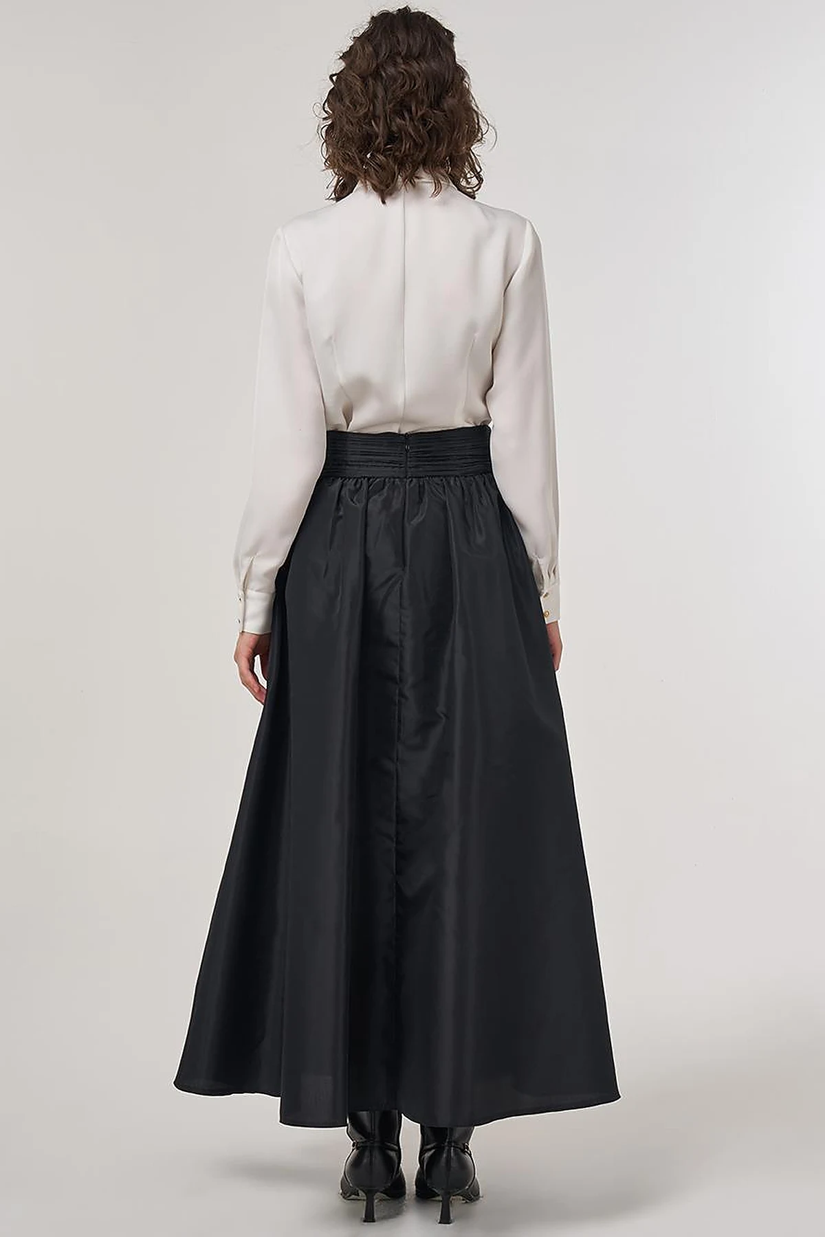 Flared Taffeta Skirt in Black