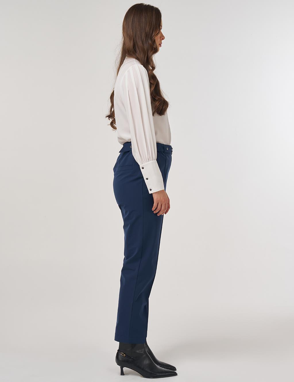 Grass-Embroidered Carrot Trousers with Elastic Waist Belt in Dark Navy