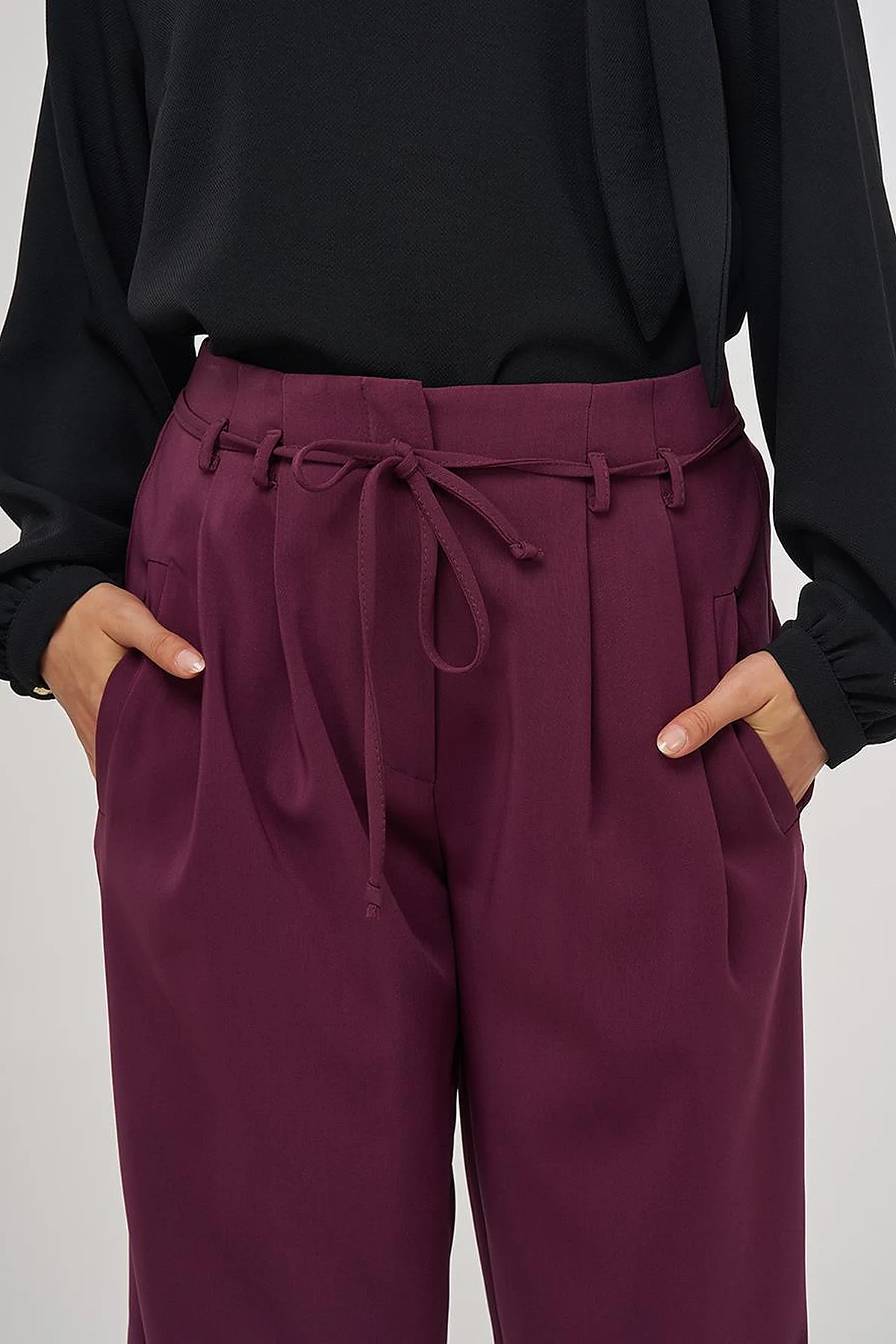 Pleated Lace-Up Belted Pipe-Leg Trousers in Fig