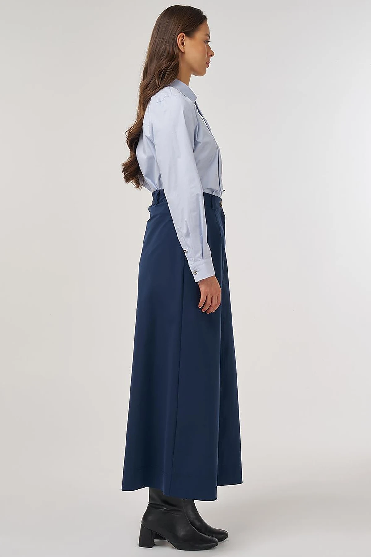 Zippered Pocket Skirt in Dark Navy