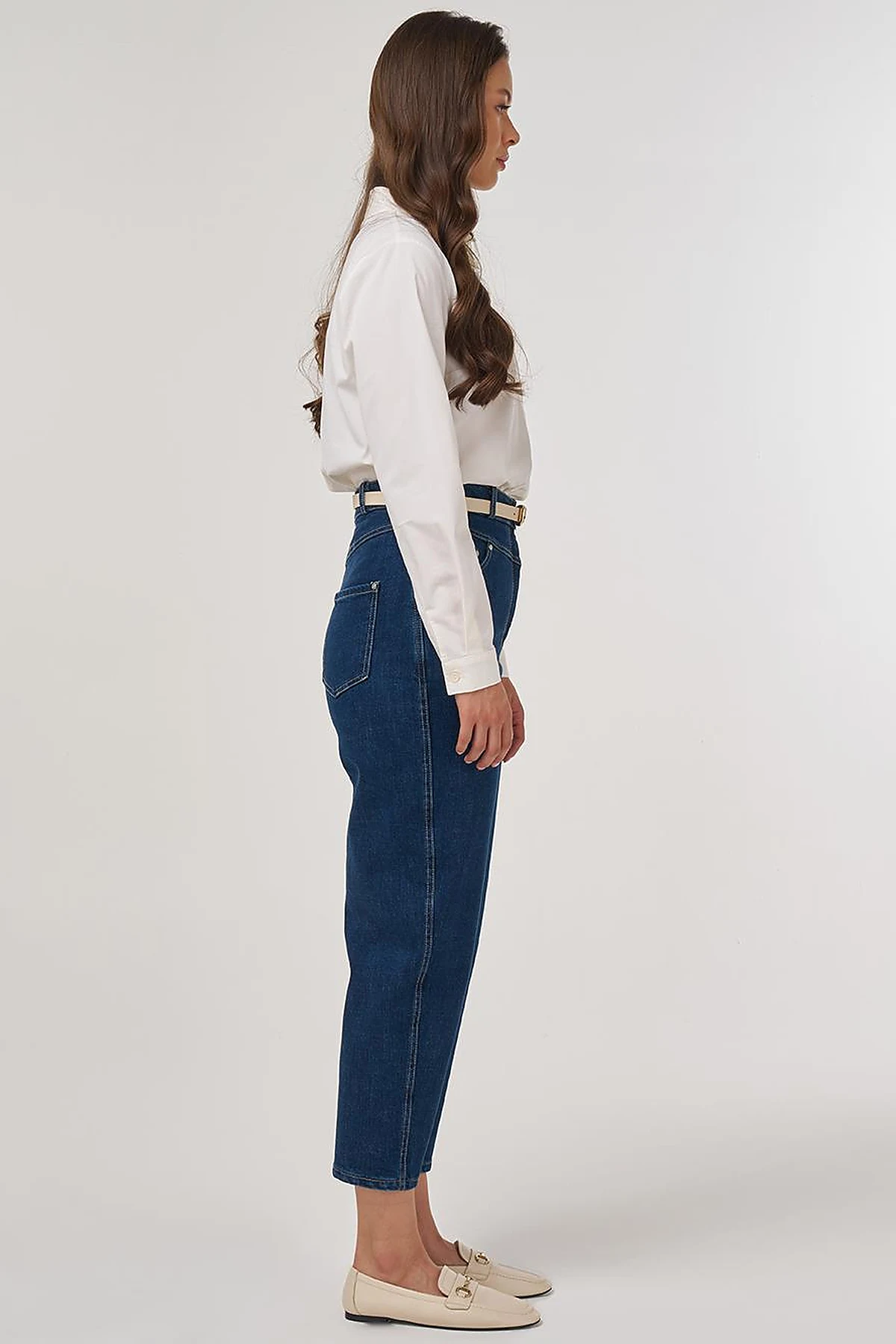 High-Waist Carrot Cut Denim Pants Blue