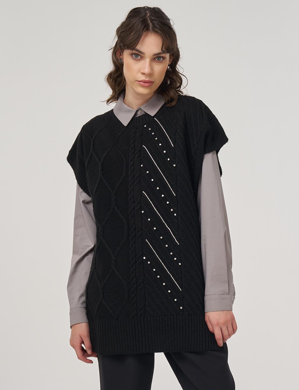 Embroidered Knit Sweater Vest Black