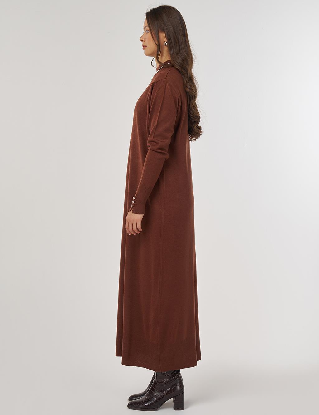 Half Turtleneck Knit Dress in Dark Brown