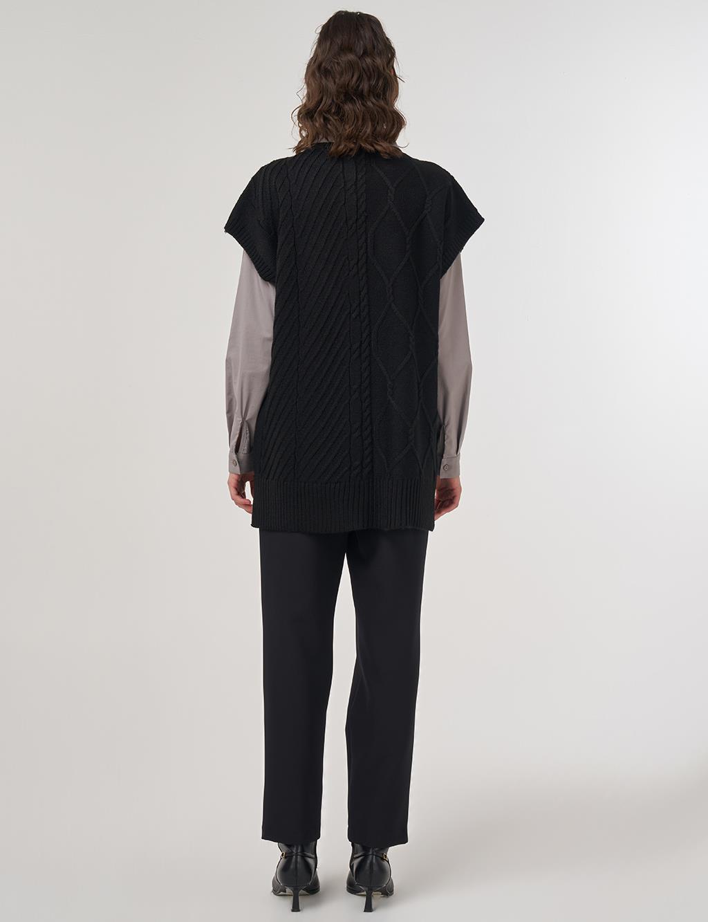 Embroidered Knit Sweater Vest Black