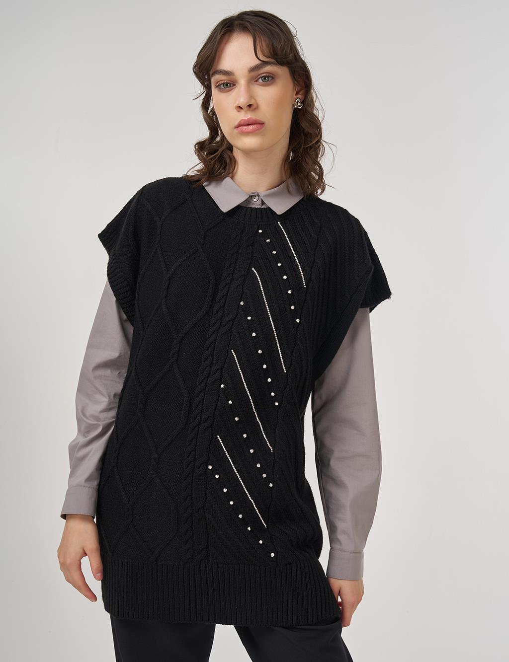 Embroidered Knit Sweater Vest Black