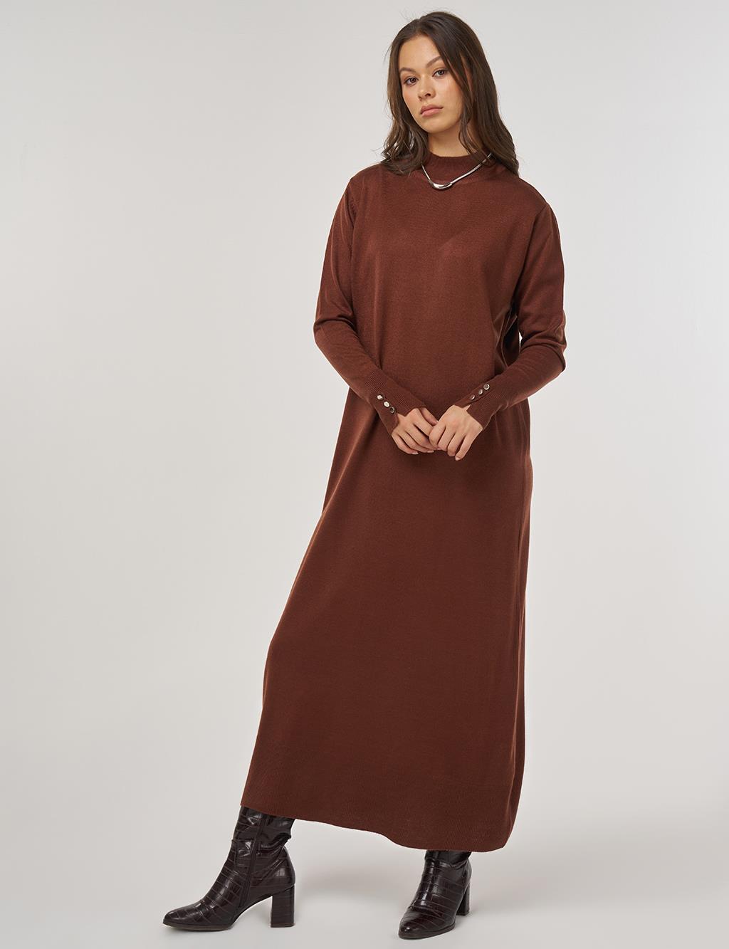 Half Turtleneck Knit Dress in Dark Brown